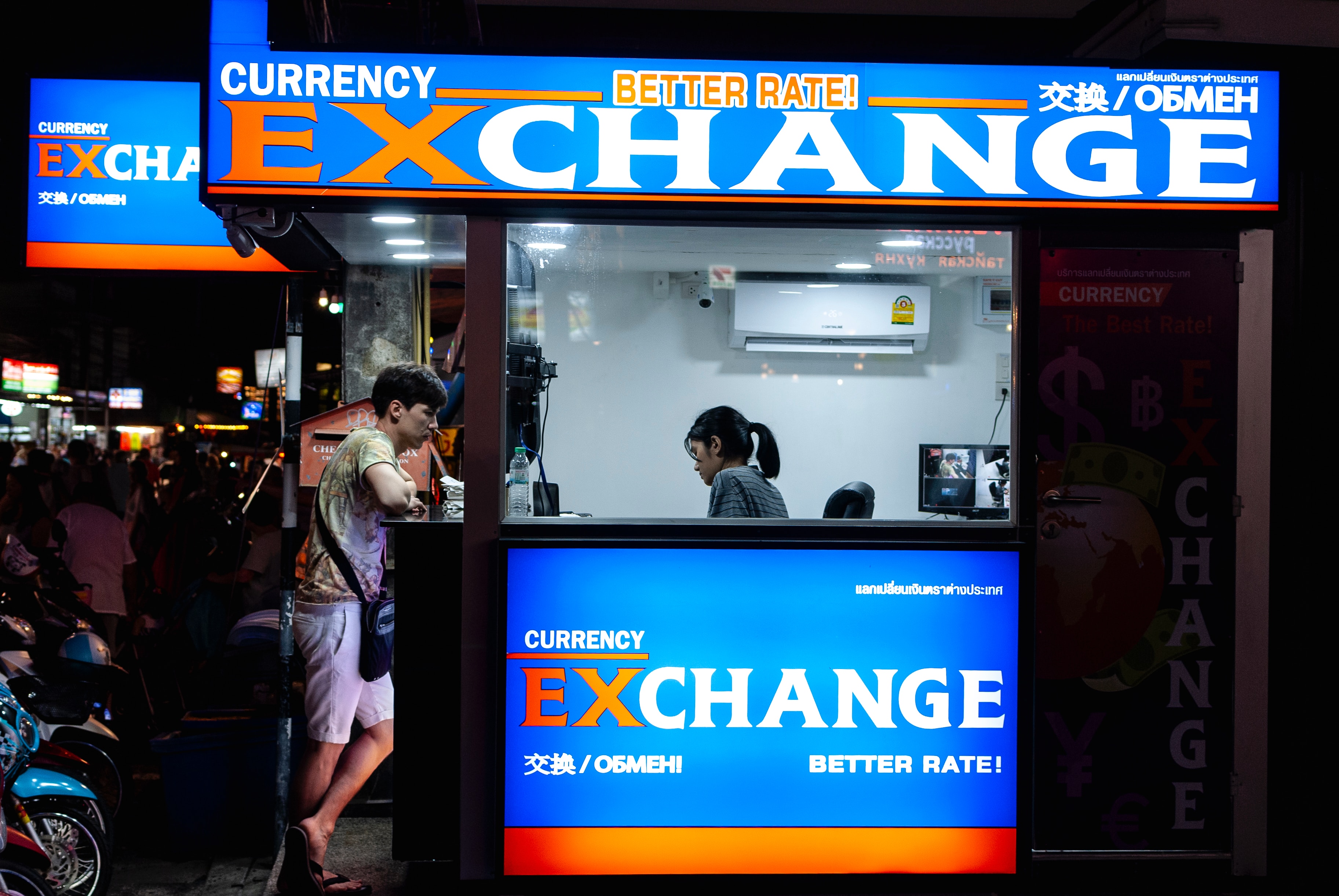 Tourists are advised to go to authorised currency exchanges, and to check for displayed permits. Photo / Timur Garifov, Unsplash