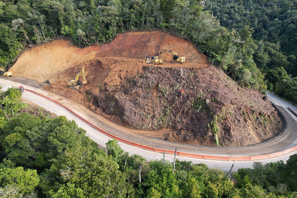 The largest of the 35 Mangamuka Gorge slips that is still being repaired. It should be finished in the next few weeks
