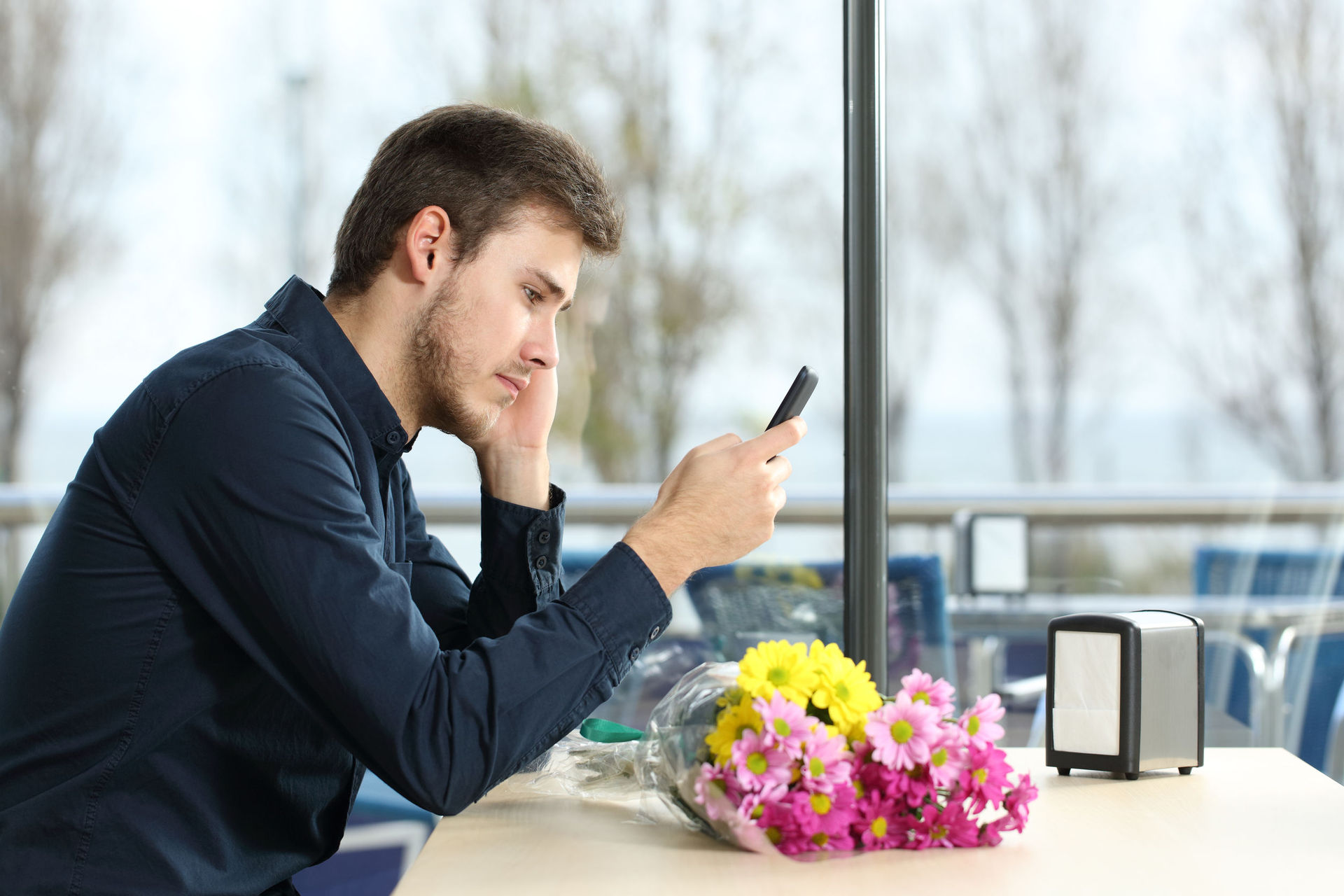Apps can “nudge” users towards more ethical behaviour, encouraging them not to ghost someone. Photo / 123rf