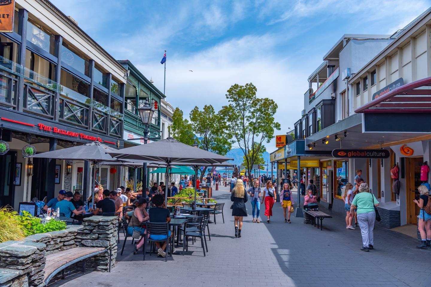 Struggling Queenstown businesses want to see action. Photo / 123RF