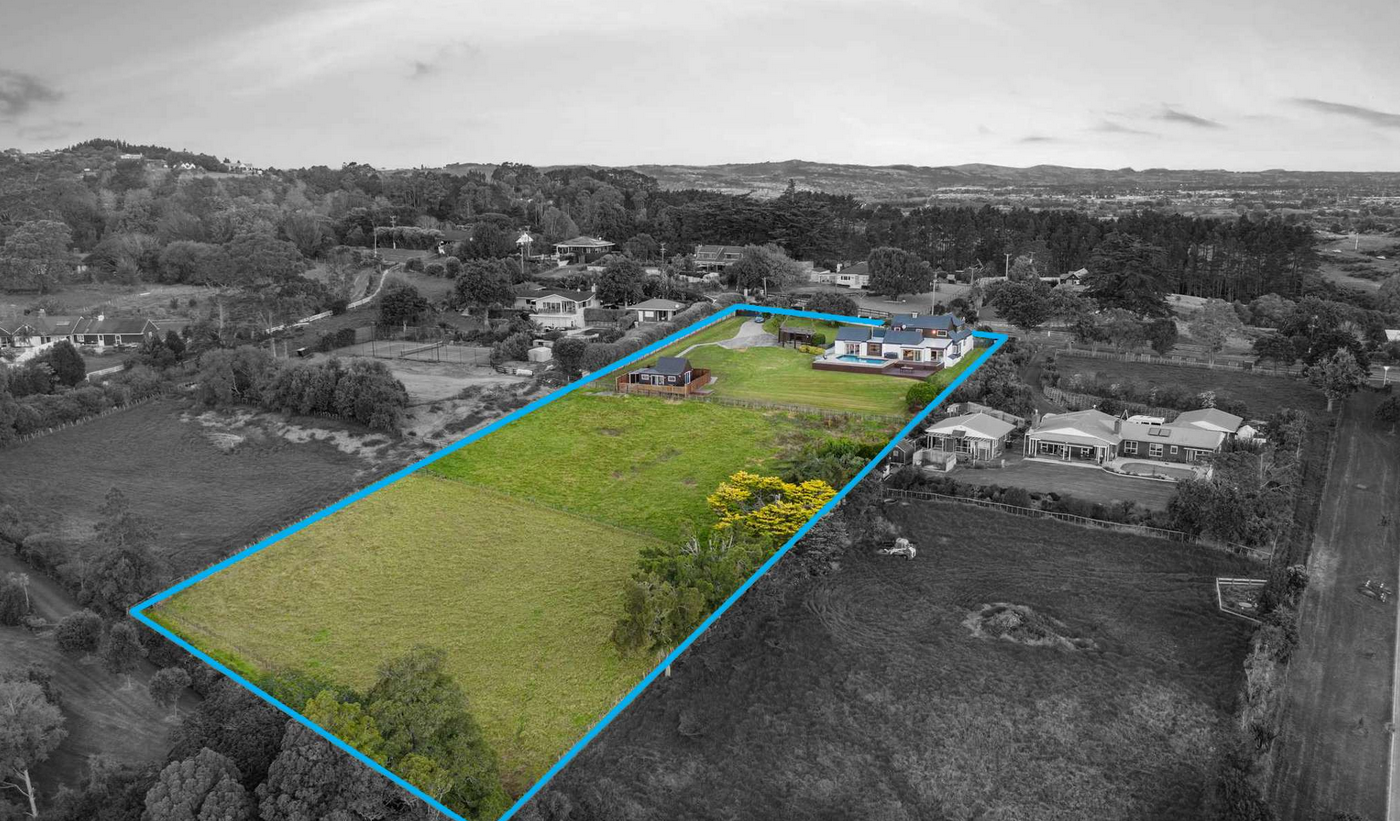 372 Redoubt Rd in Totara Park in Auckland also sold at mortgagee auction in May 2024. 