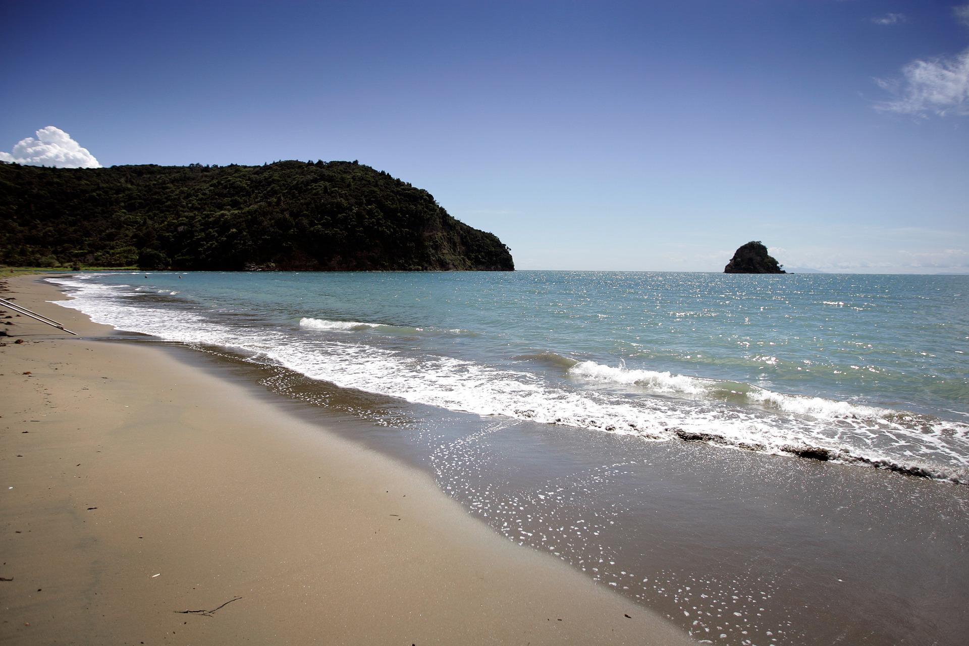 Waiwera beach. Photo / Doug Sherring 