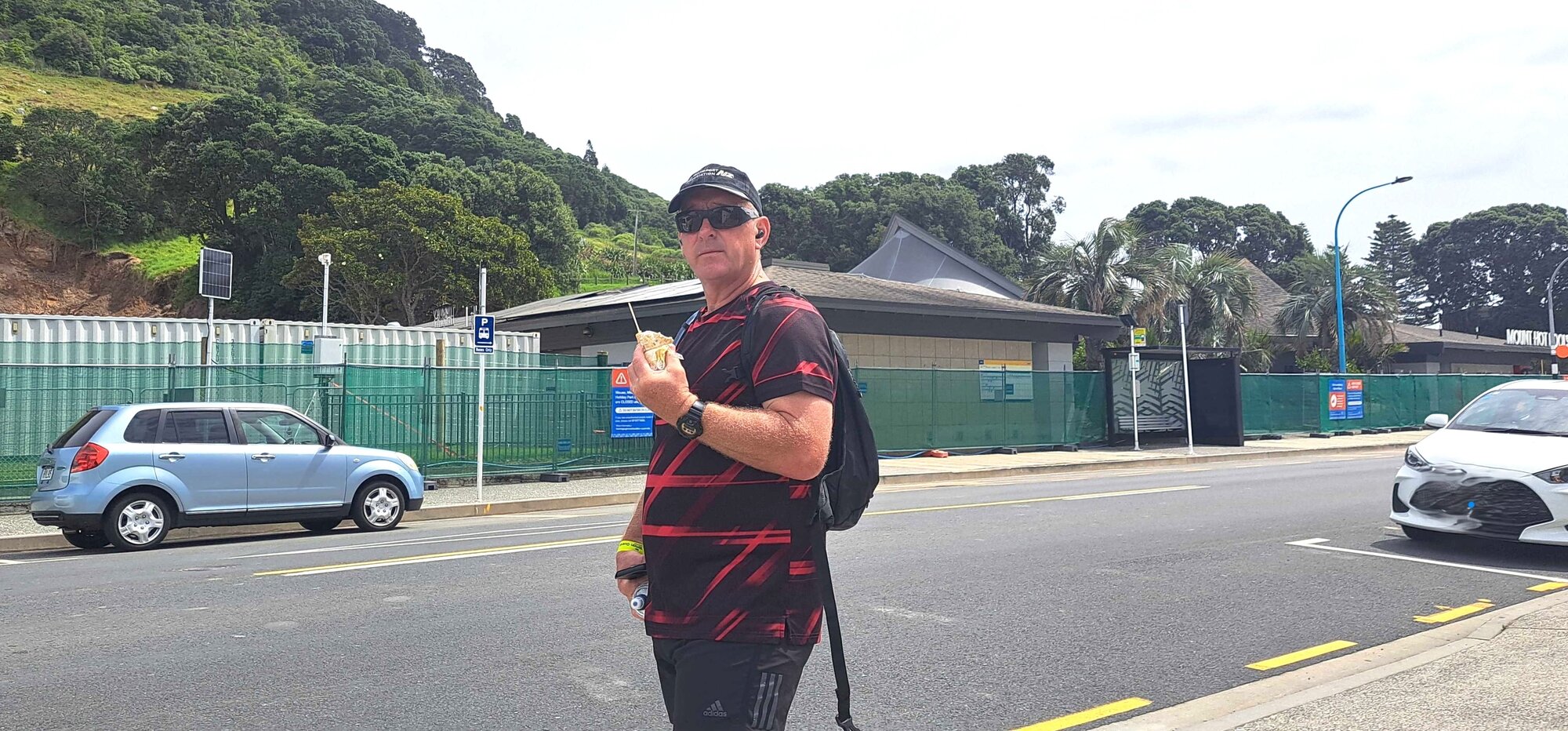 Queenstown resident Martyn Bryant made a special return visit to Mount Maunganui to support local businesses after a deadly landslide on Mauao. Photo / Sandra Conchie