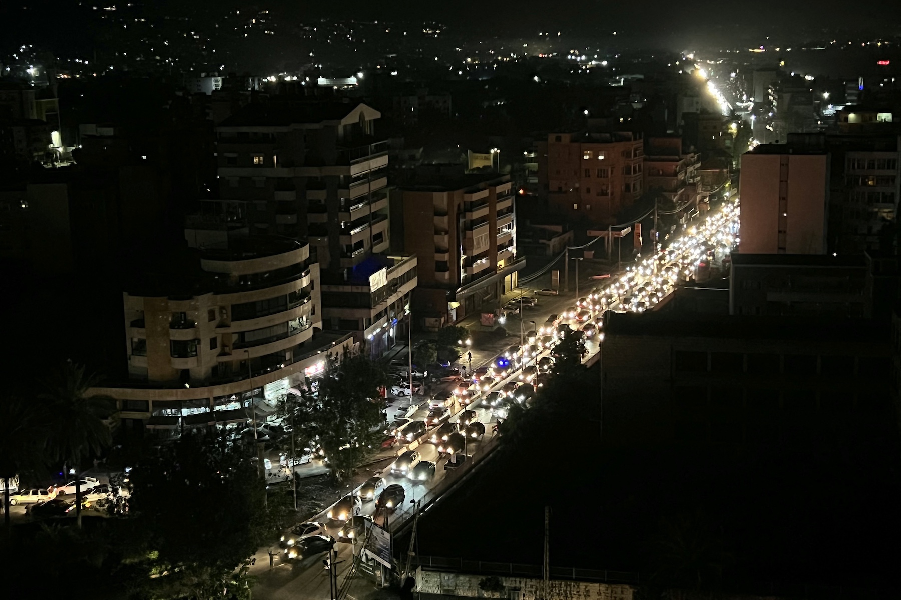 A traffic jam clogs up a street in the Lebanese city of Sidon as people flee their homes in southern Lebanon. Photo / AFP