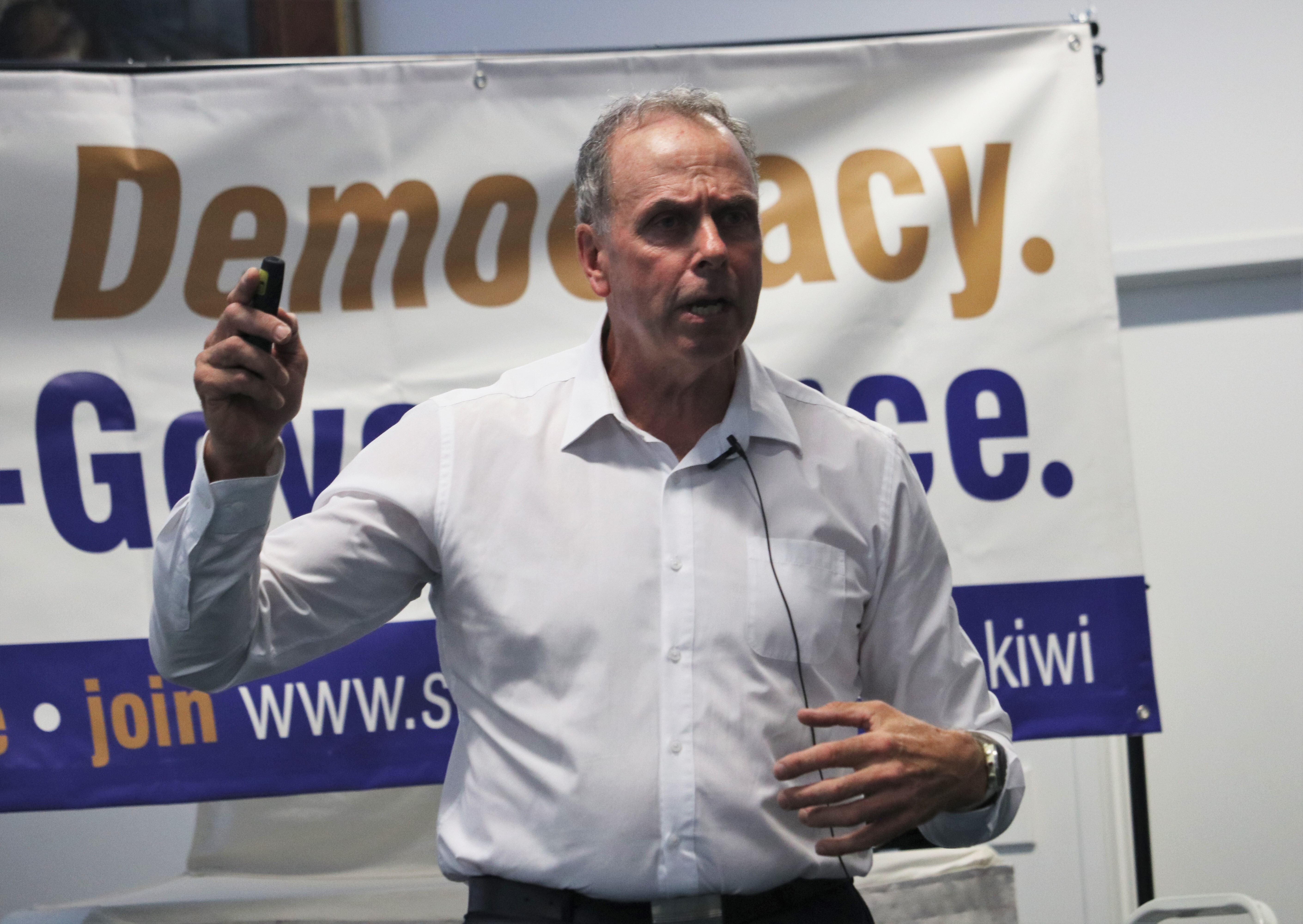 Stop Co-Governance rganiser Julian Batchelor at the Kerikeri meeting. Photo / Peter de Graaf