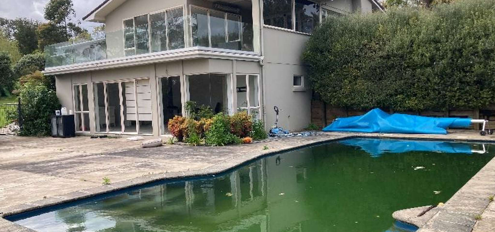 Young Auckland developer Karam Dhadli has been adjudicated bankrupt and is losing his gated lifestyle block to a mortgagee sale. 