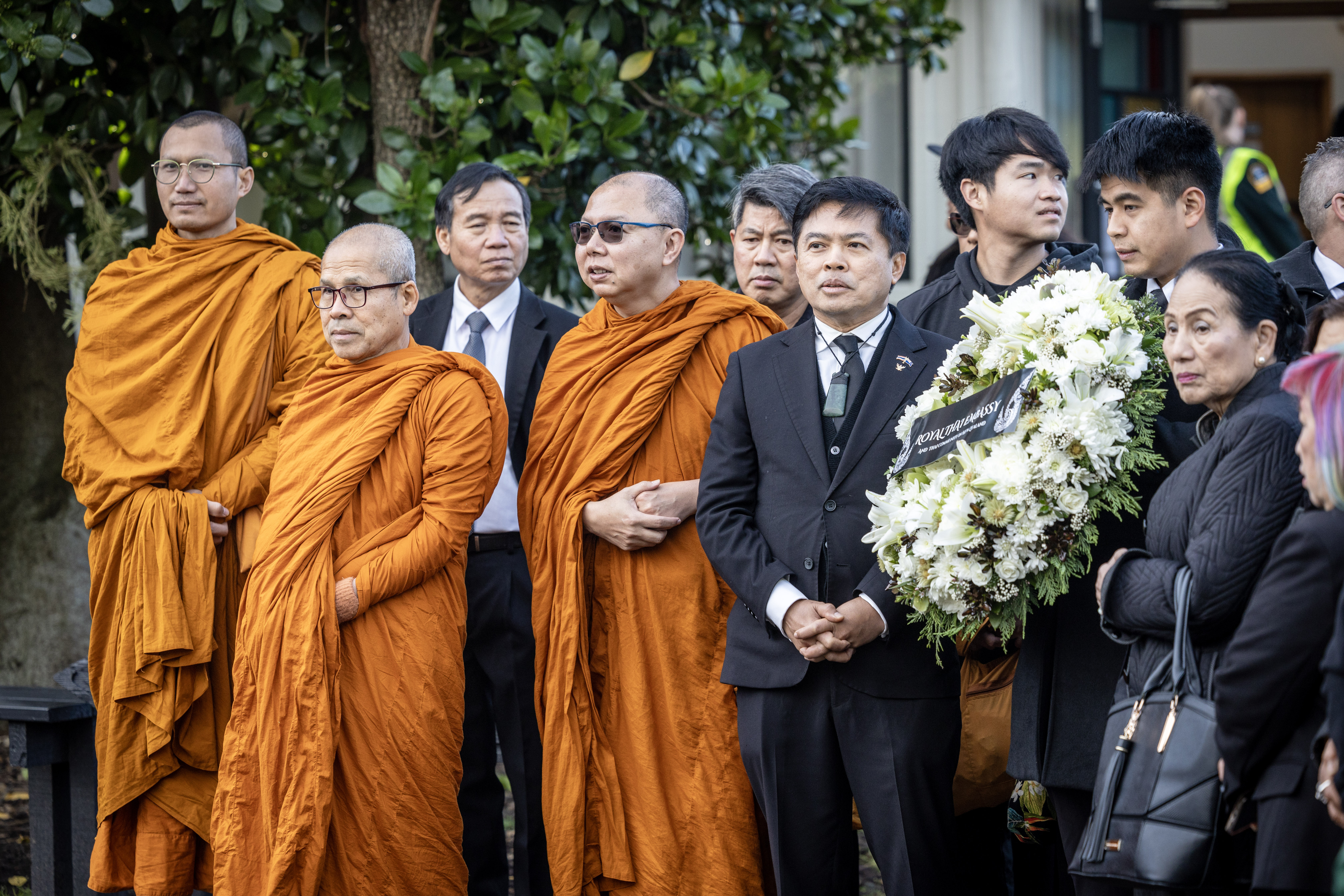 Mourners at the tangi of Kīngi Tūheitia Pōtatau Te Wherowhero VII. Photo / Mike Scott
