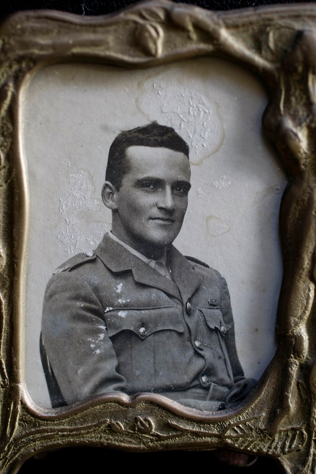 Cyril Bassett, a banker, laid and repaired telephone cables under heavy fire in the battle for Chunuk Bair at Gallipoli.