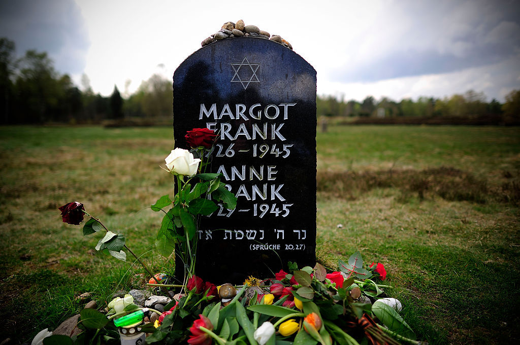 The Day Anne Frank S Diaries Stopped Timeline Of Final Fateful Hours Nz Herald