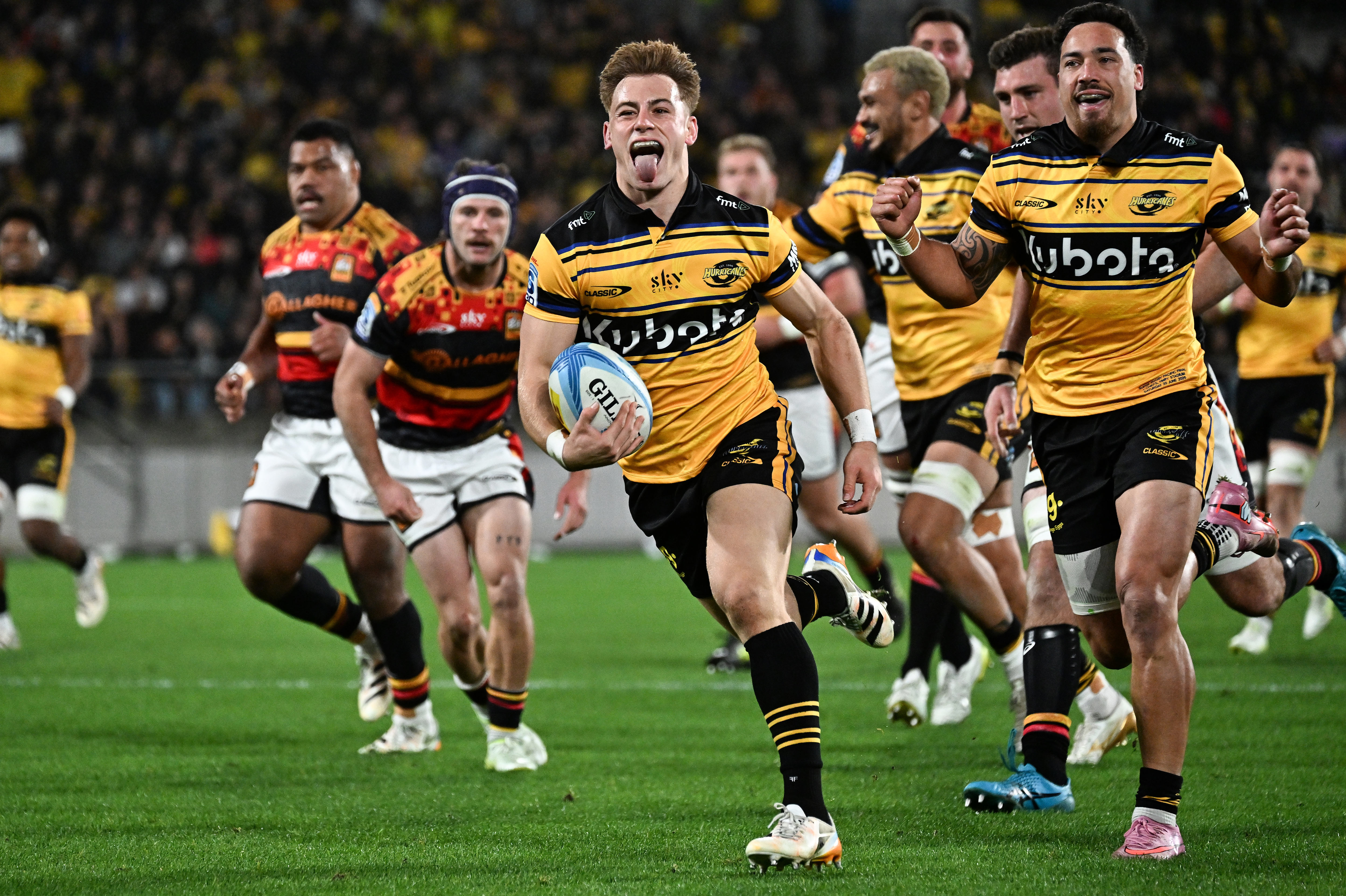Ruben Love scores a try during the Super Rugby Pacific Final. Photo / Photosport