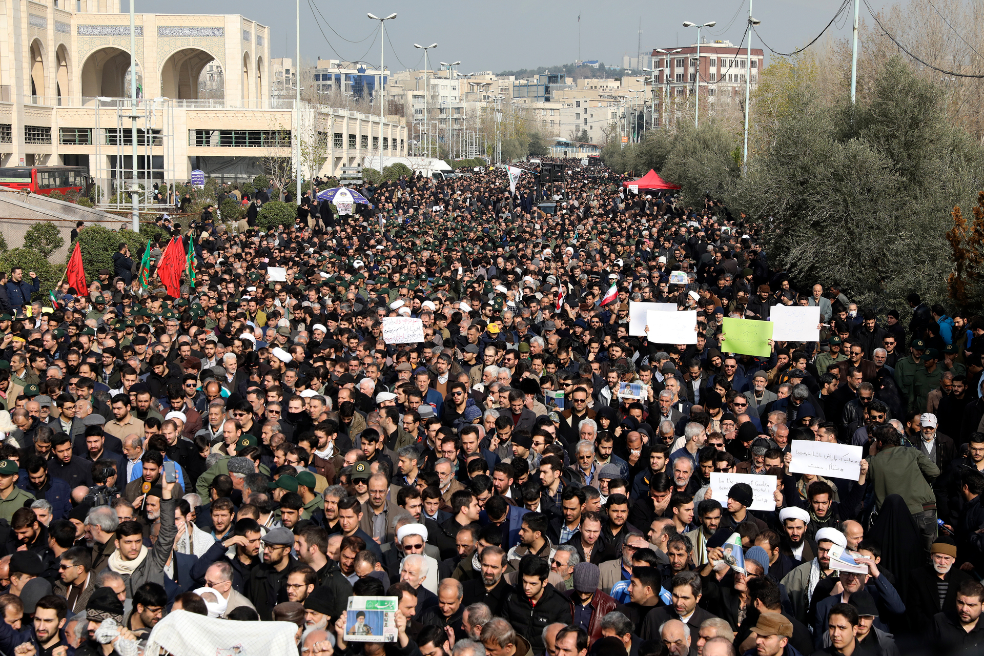 Protesters in Iraq demonstrate over the US airstrike that killed Iranian Revolutionary Guard Gen. Qassem Soleimani in Tehran, Iran. Photo / AP