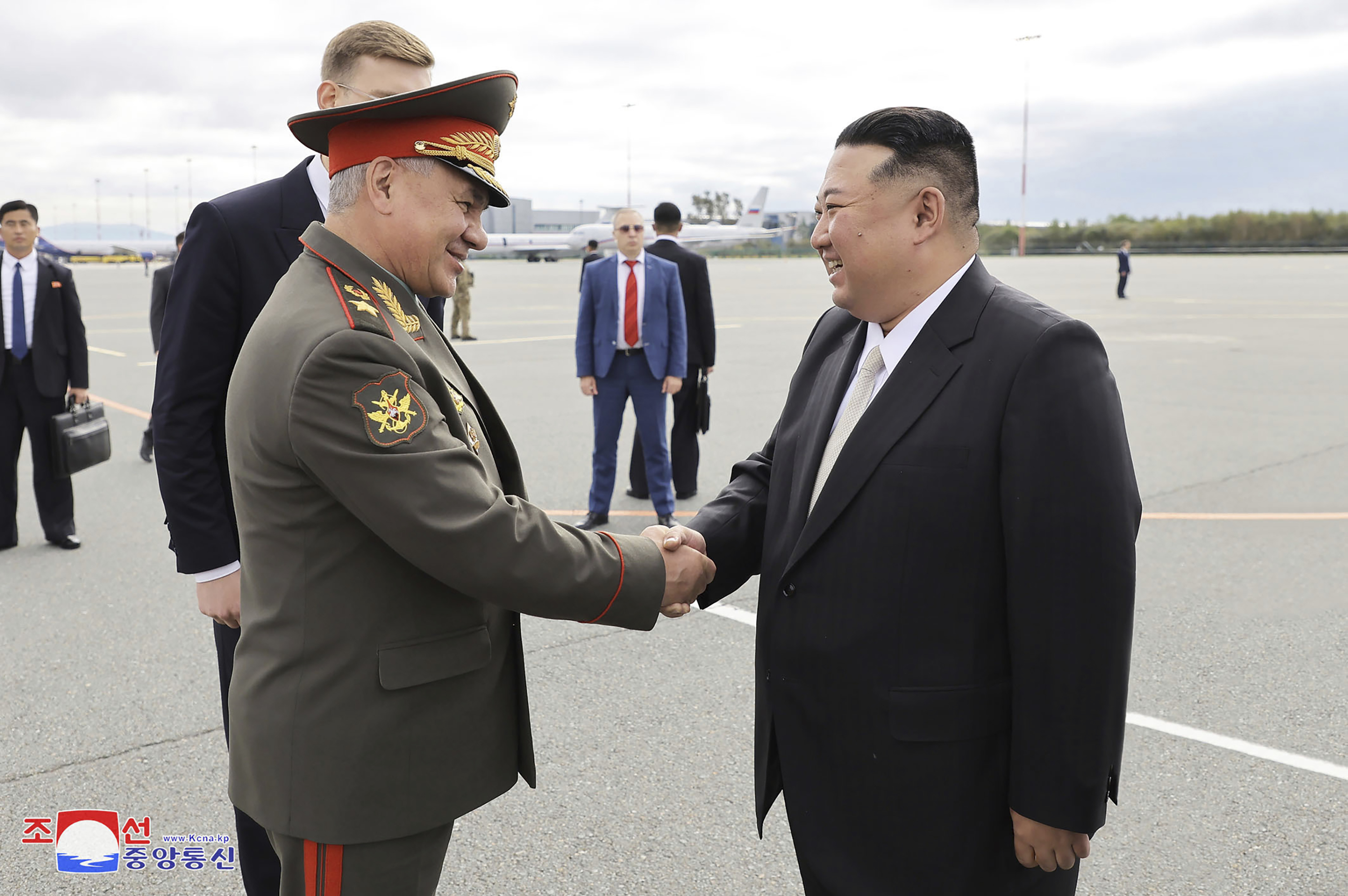 North Korean leader Kim Jong Un is greeted by Russian Defence Minister Sergei Shoigu near the port city of Vladivostok in the Russian Far East. Photo / AP