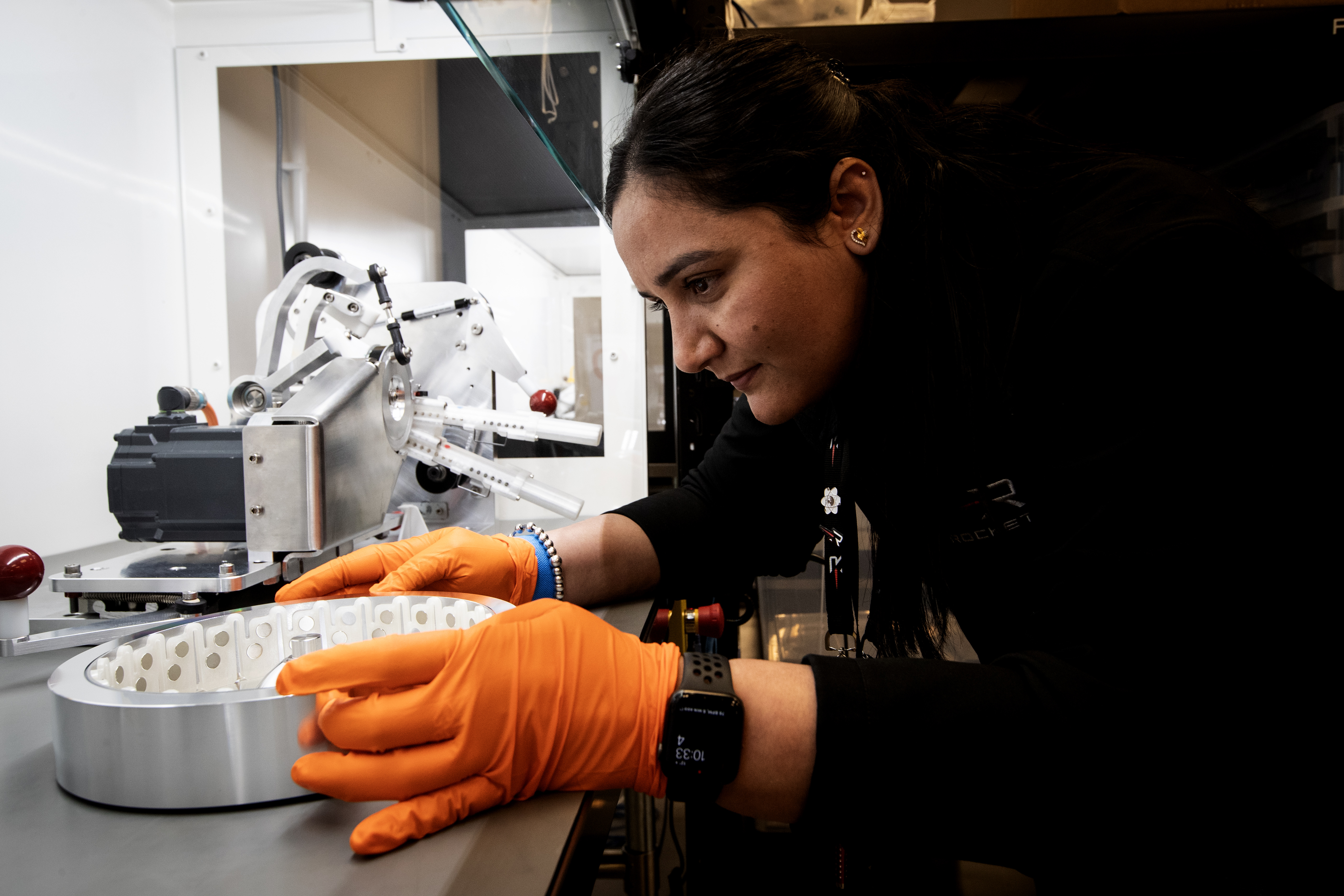 Avionics technician Harpreet Kaur Gill. Photo / Jason Oxenham

