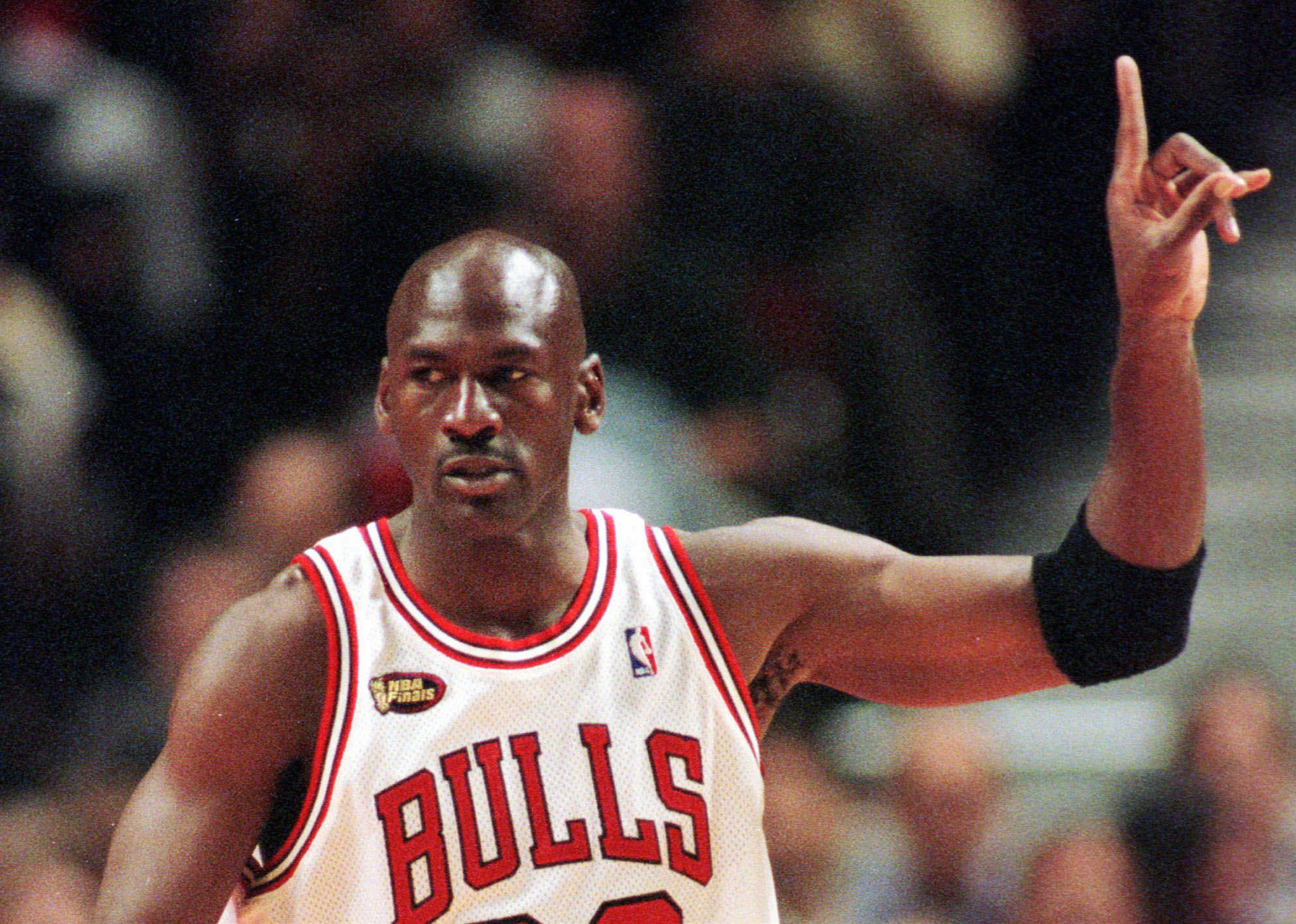 In photos: Michael Jordan's 'Last Dance' jersey and