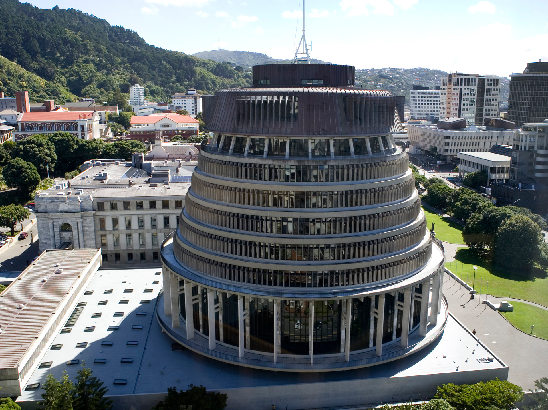 The core government departments were still hiring at a considerable clip late last year. Photo / Mark Mitchell