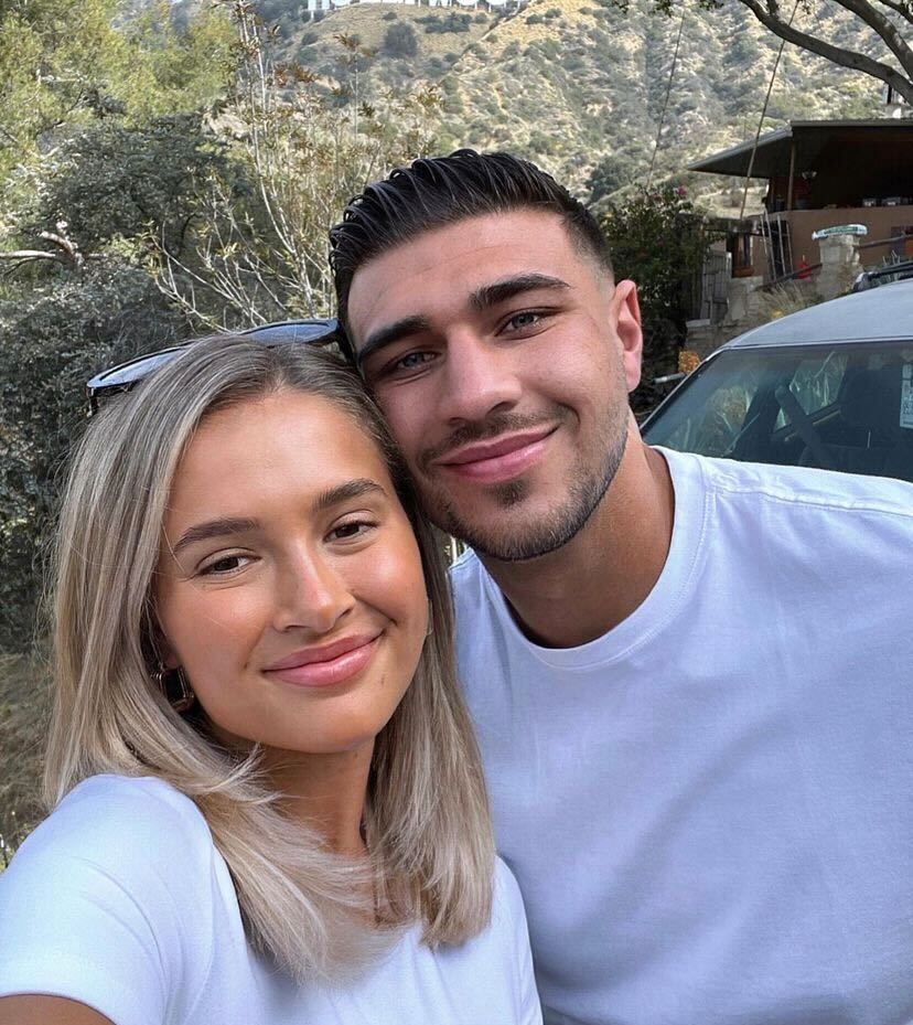 The reality star and her boyfriend met on Love Island in 2019. Photo / Instagram @mollymae