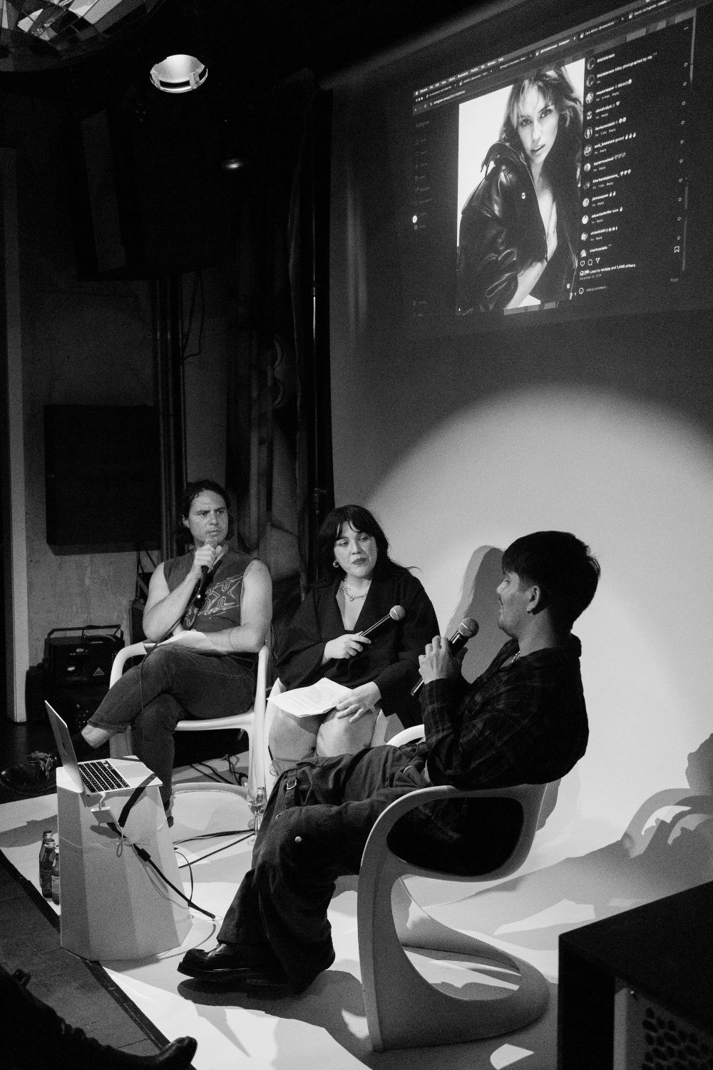 Rats In The Gutter co-hosts Samuel Te Kani and Johanna Cosgrove interviewing Matt Benns. Photo / Madeleine Brighouse of All In A Row