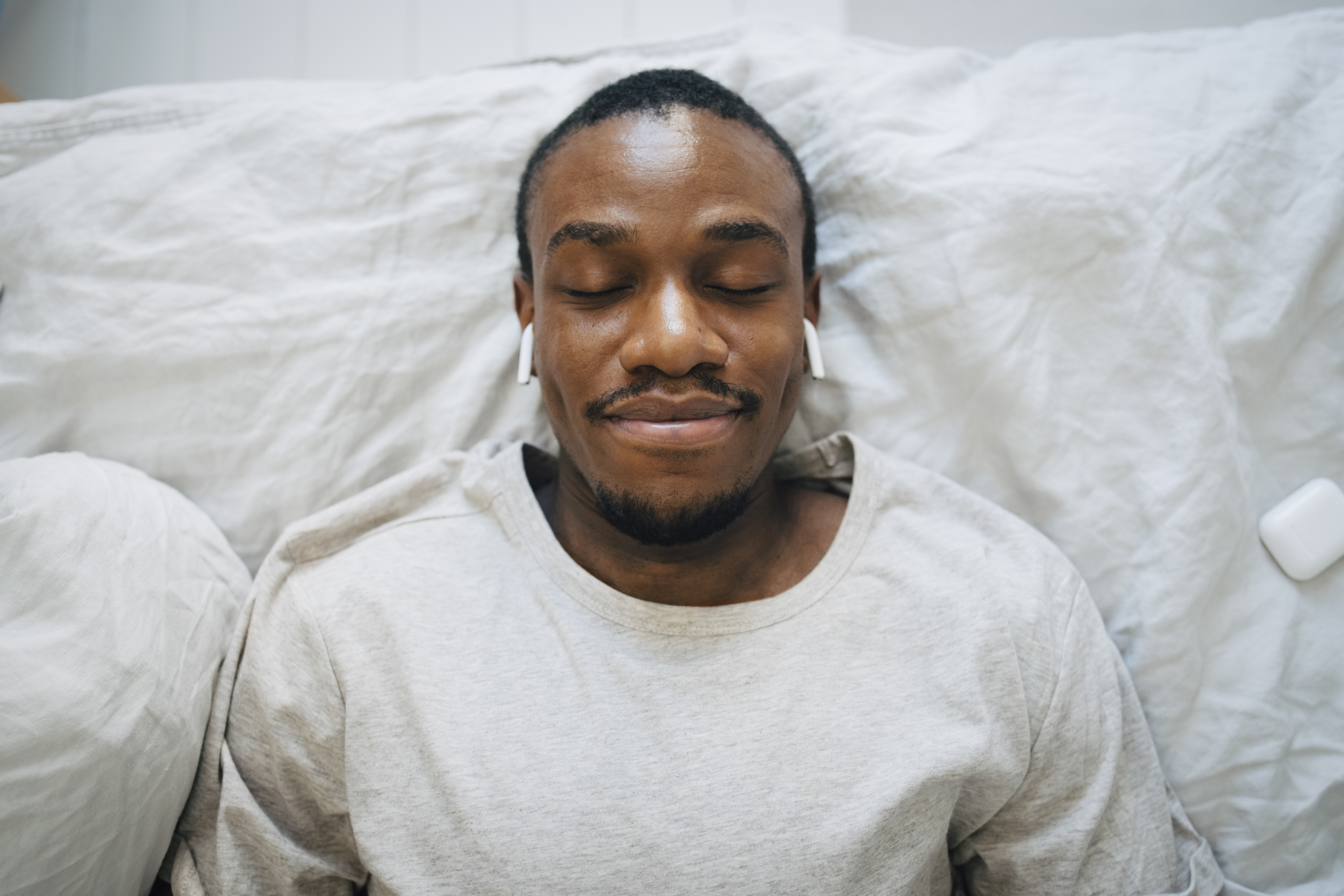 “There are many common sense things you can do easily to improve your sleep”. Photo / Getty Images