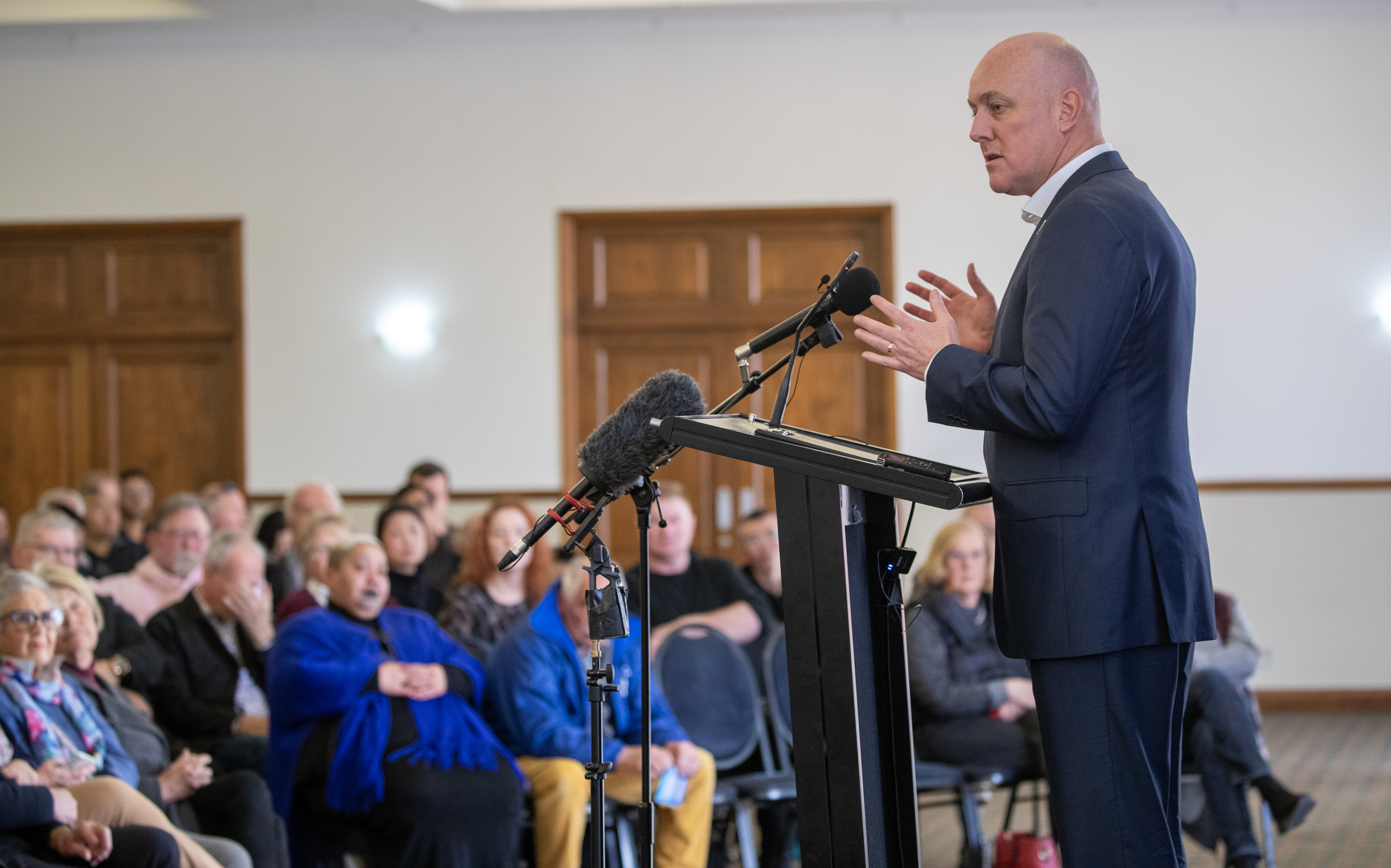 National leader Christopher Luxon held a public meeting in central Palmerston North. Photo / Mark Mitchell