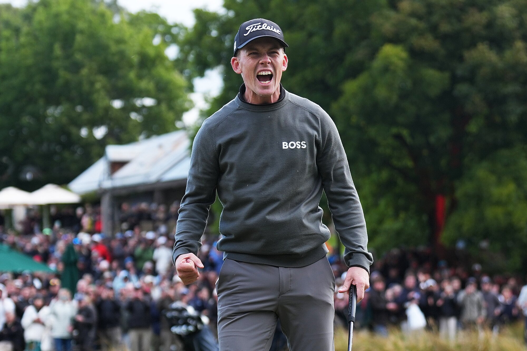 Daniel Hillier celebrates winning the 105th New Zealand Open. Photo / Photosport