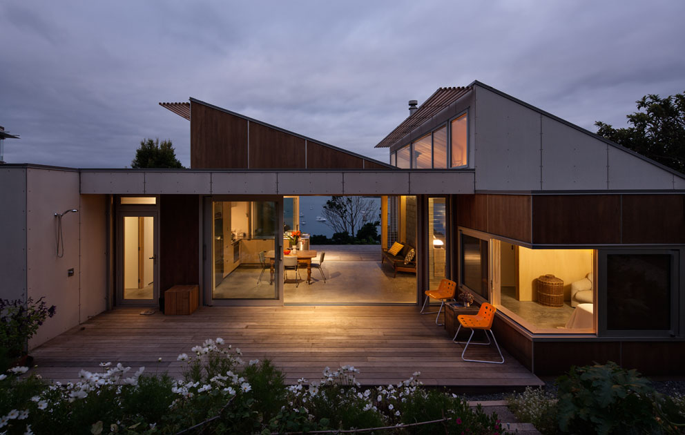 Use your home’s orientation to take full advantage of the breeze, which provides ventilation. Photo /  Vaughn Mcquarrie Architects