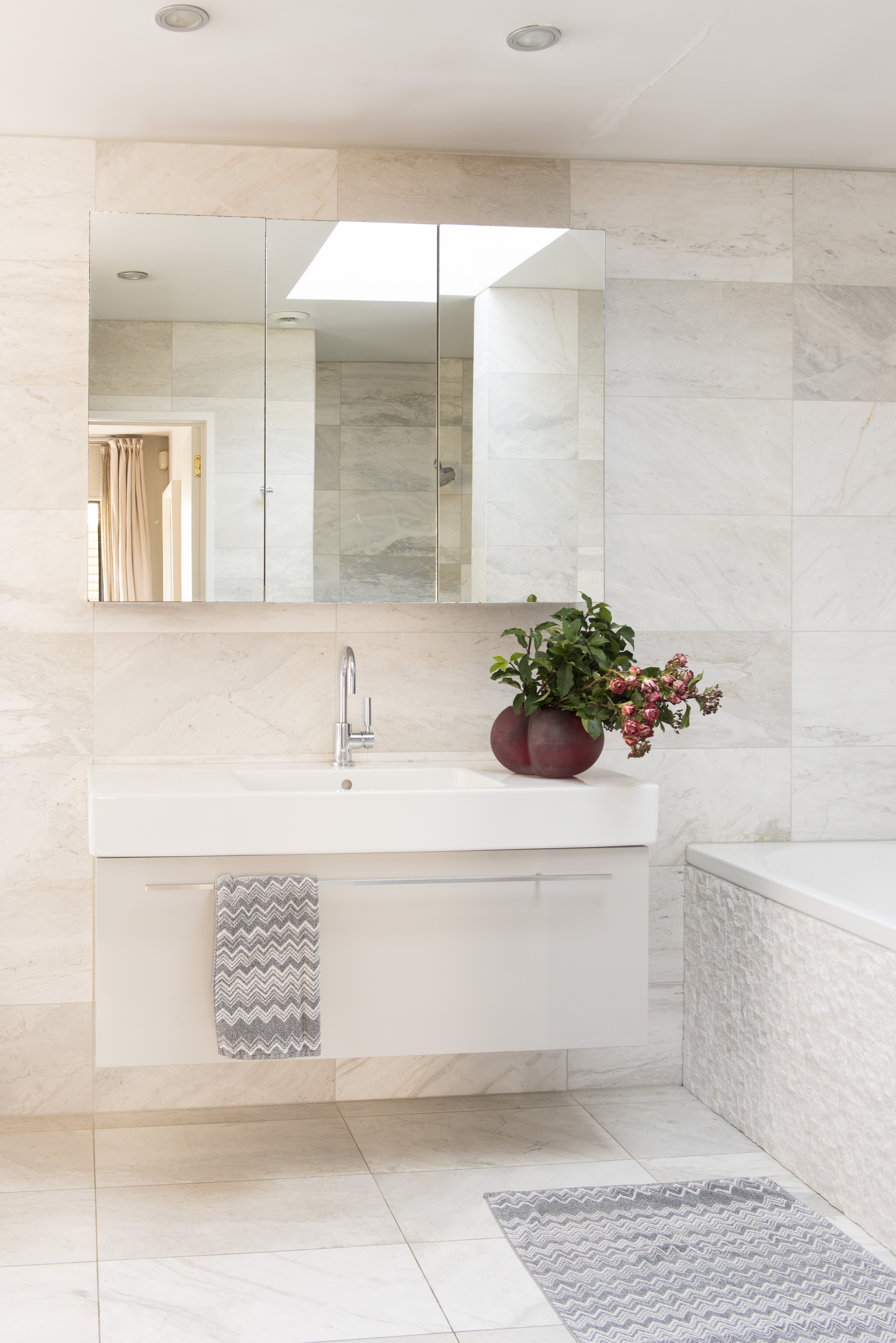 Microfibre cloths and vinegar are eco-friendly cleaning tools for shiny surfaces. Photo / Cave Bureau