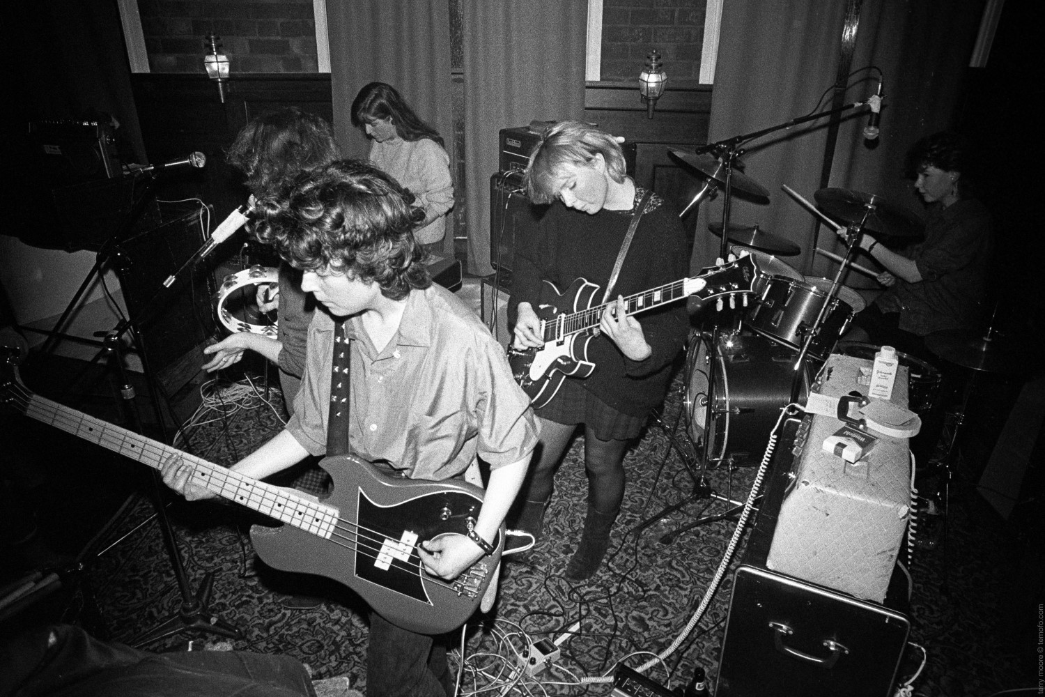 Dunedin band Look Blue Go Purple performing in 1983.