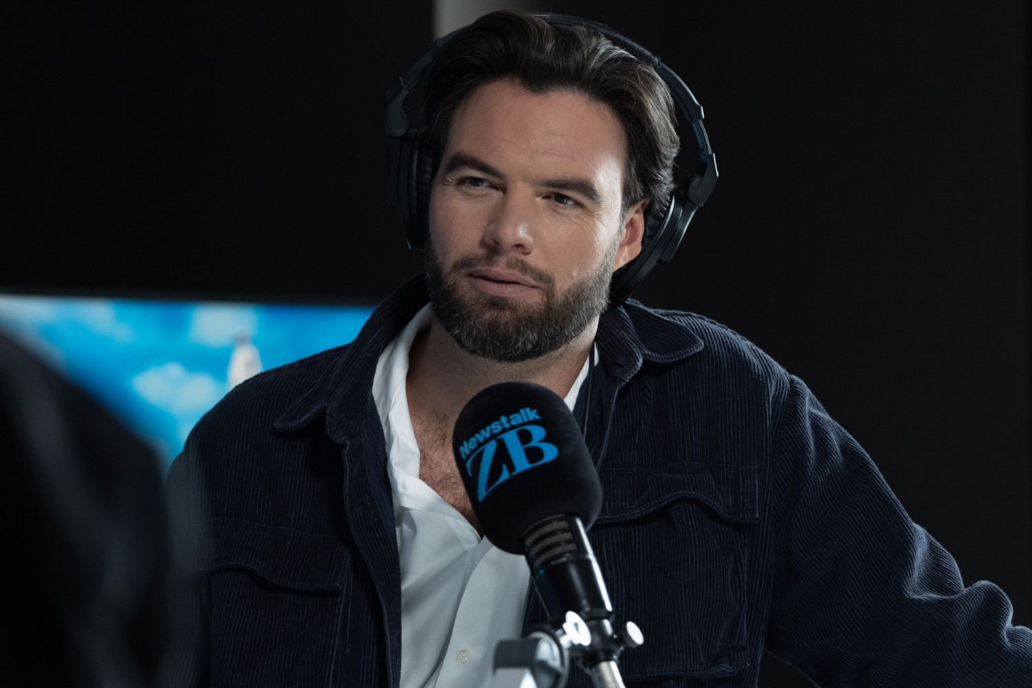 Ryan Bridge hosts Early Edition on Newstalk ZB. 