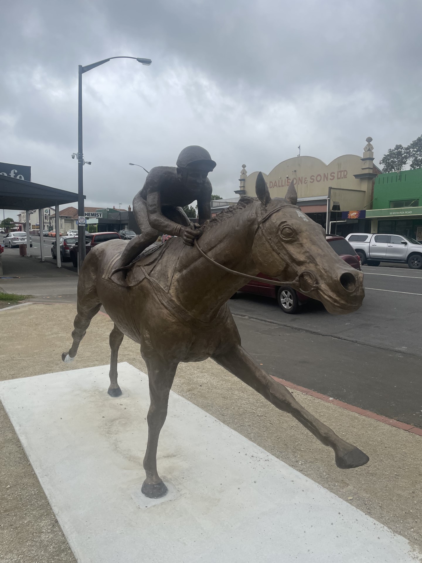 The new bronze statue of Kiwi, in full flight, with jockey Jimmy Cassidy, in Waverley's main street.