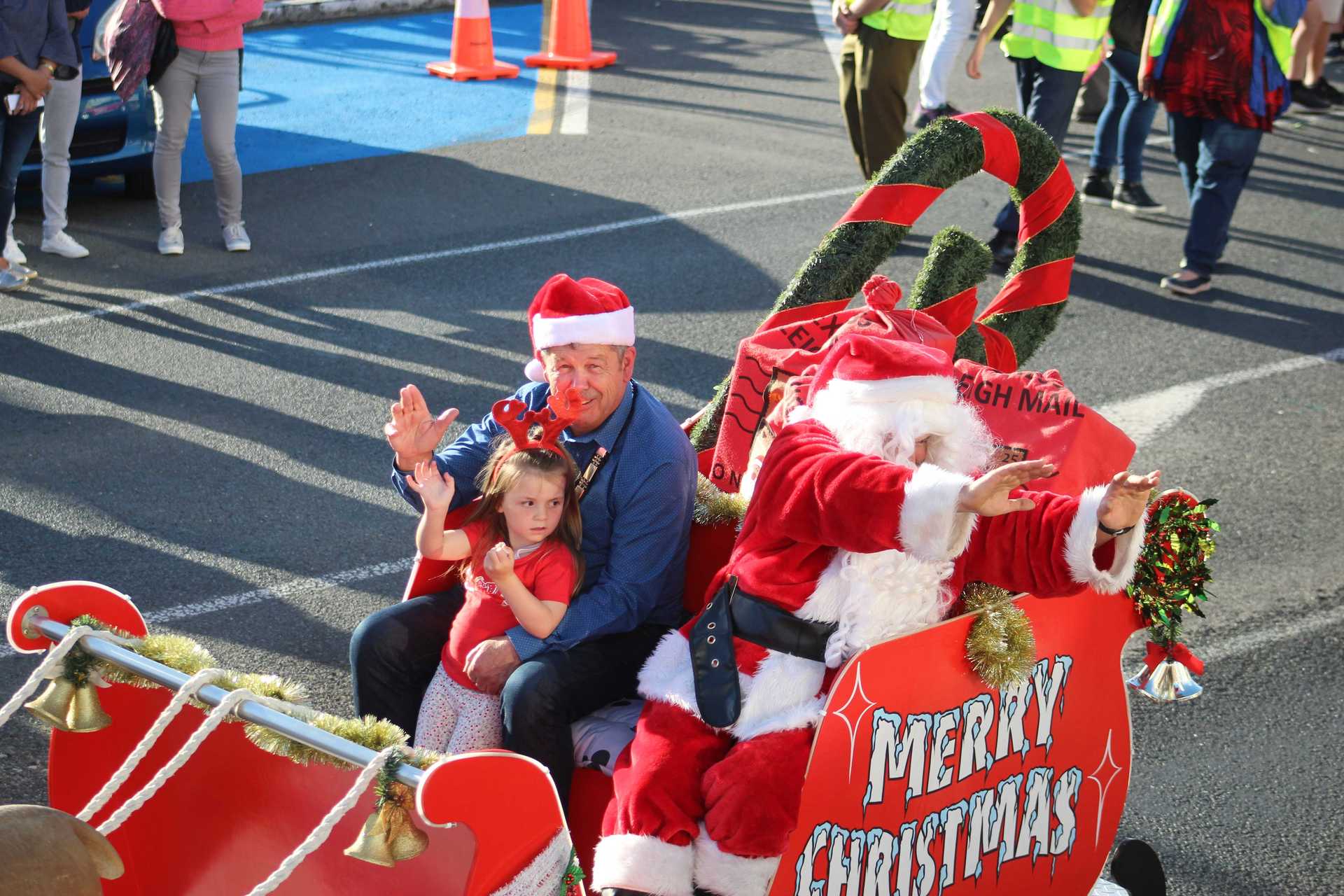 Helper Christmas Parade 2022 Covid-19 Delta Outbreak: Stratford Christmas Parade And Carols, And Santa's  Cave Cancelled - Nz Herald