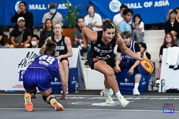  Azure Anderson playing for New Zealand at the Manila Hustle 3×3 event. Photo / Instagram