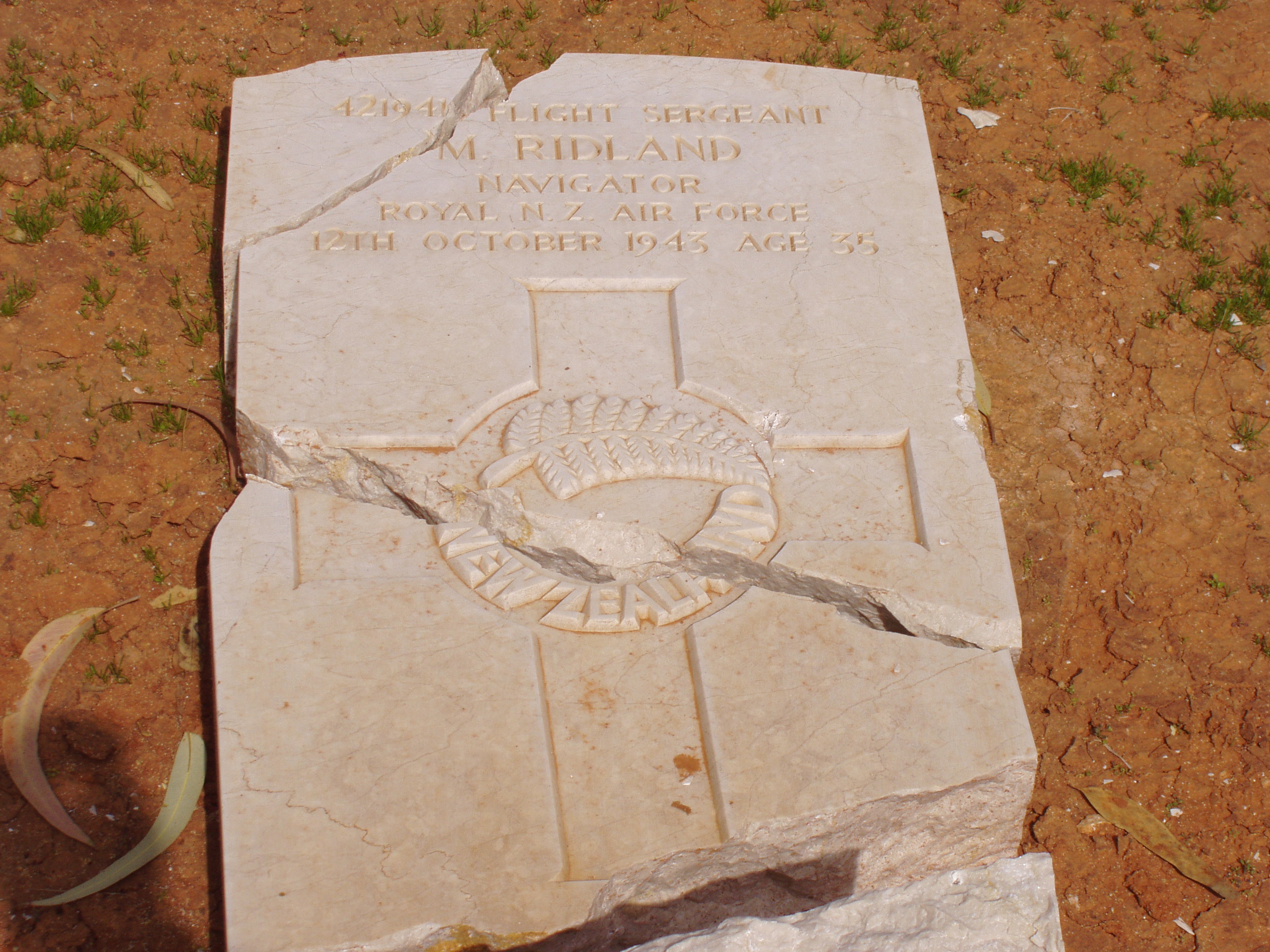 More miltary graves vandalised in Libya - NZ Herald