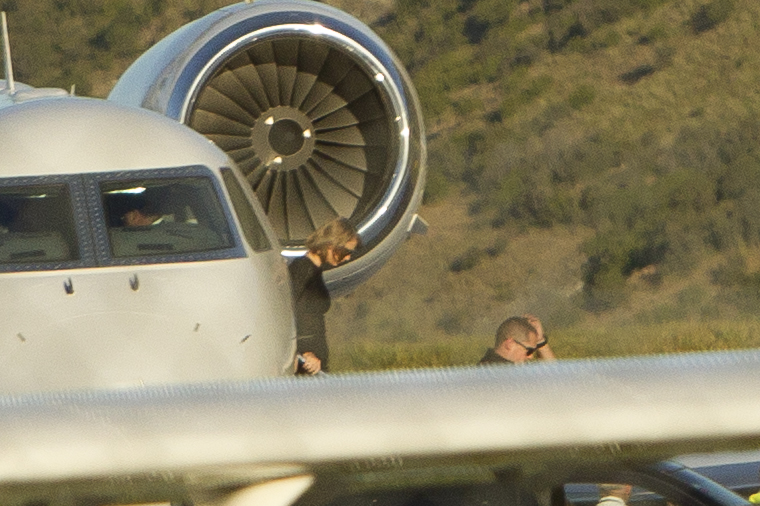 Taylor Swift arrives at Queenstown Airport. Photo / James Allan