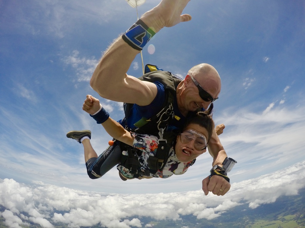 Marlena Katene skydiving with a tandem crew member. Photo / Marlena Katene