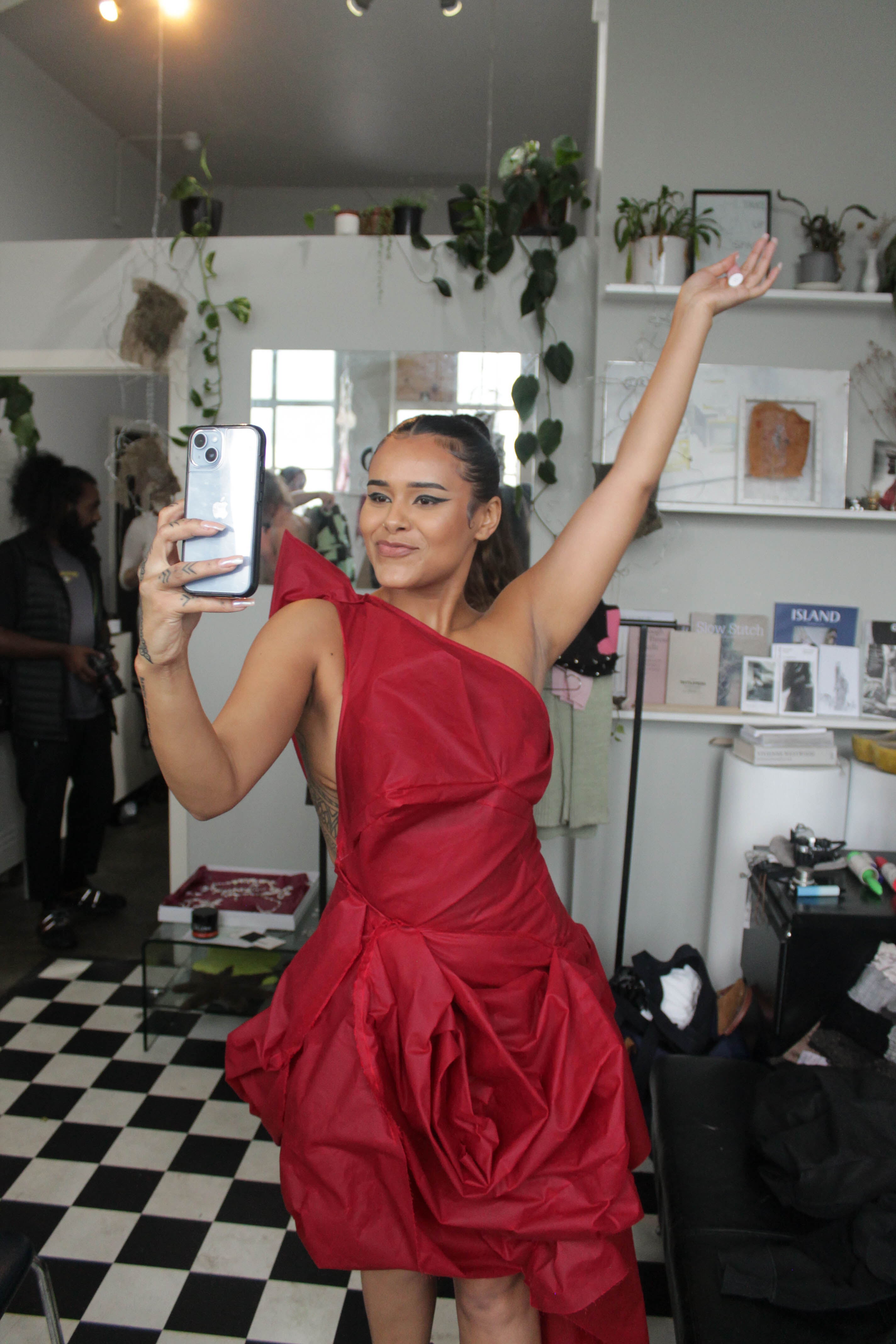 Backstage with Starving Artists Fund model Tallulah. Photo / Taniesha Grace