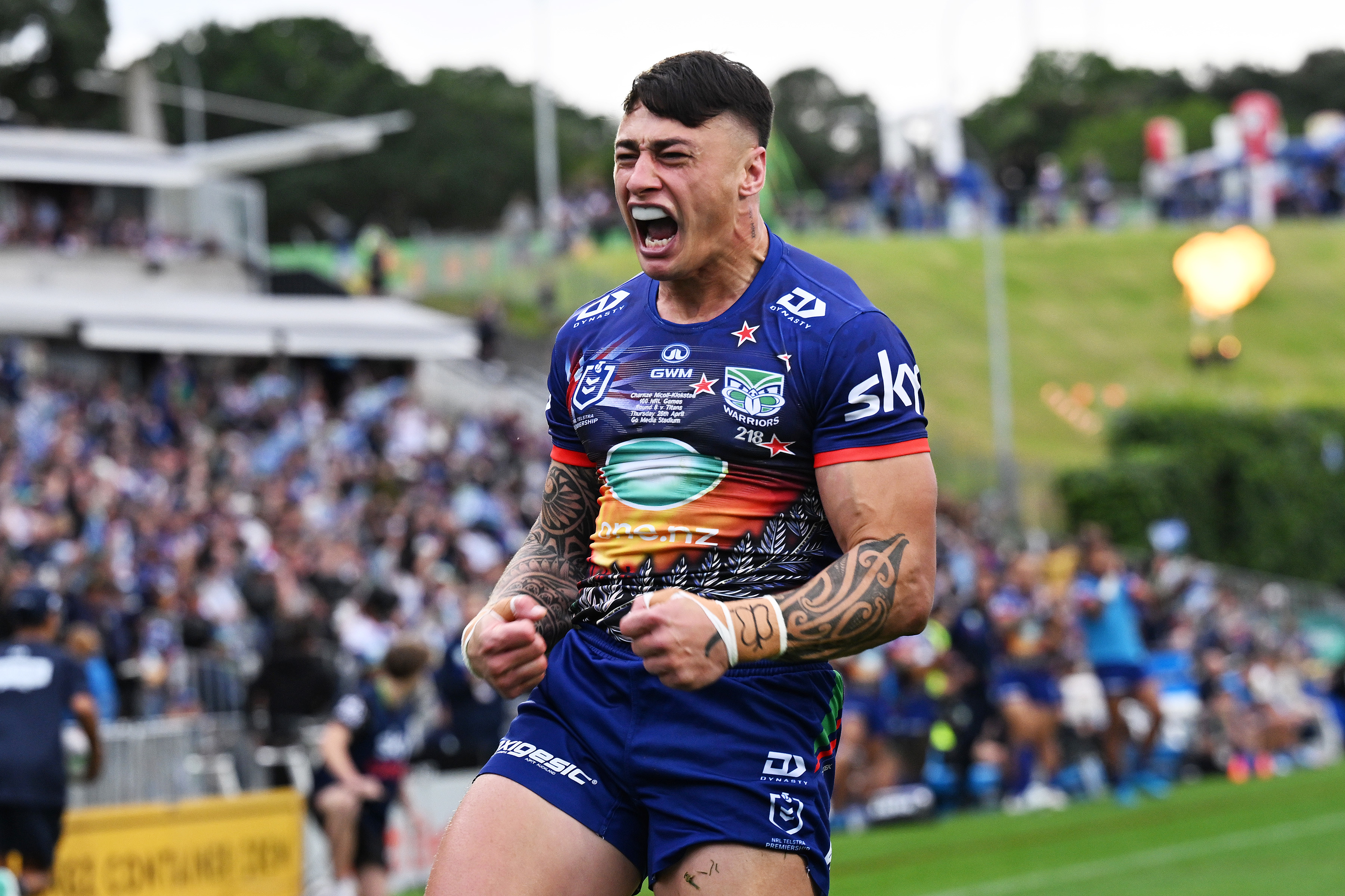 Charnze Nicoll-Kolkstad moves into the halves for the Warriors. Photo / Photosport