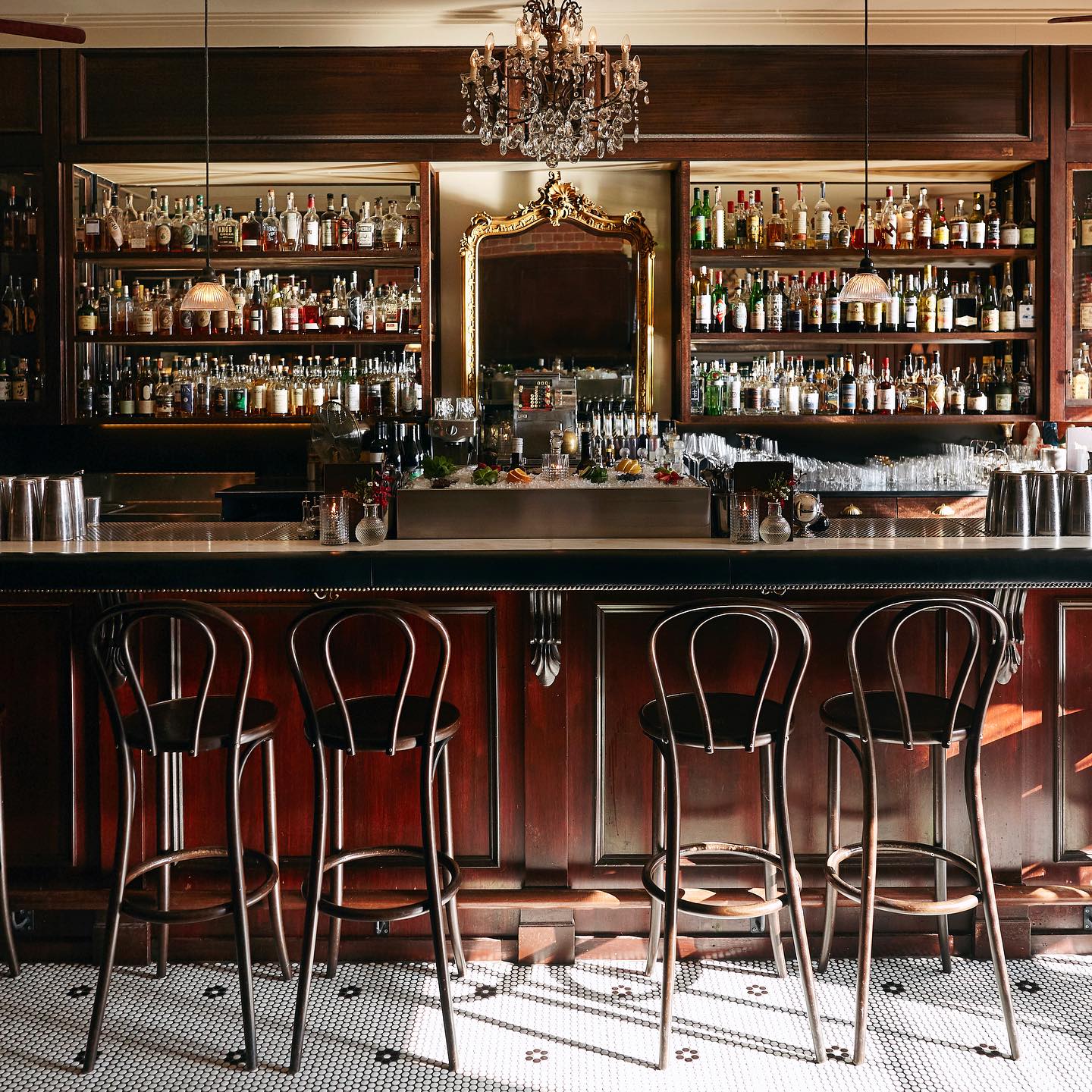 For impressive cocktails visit The Everleigh, a bar reminiscent of a bygone era. Photo / @Theeverleigh