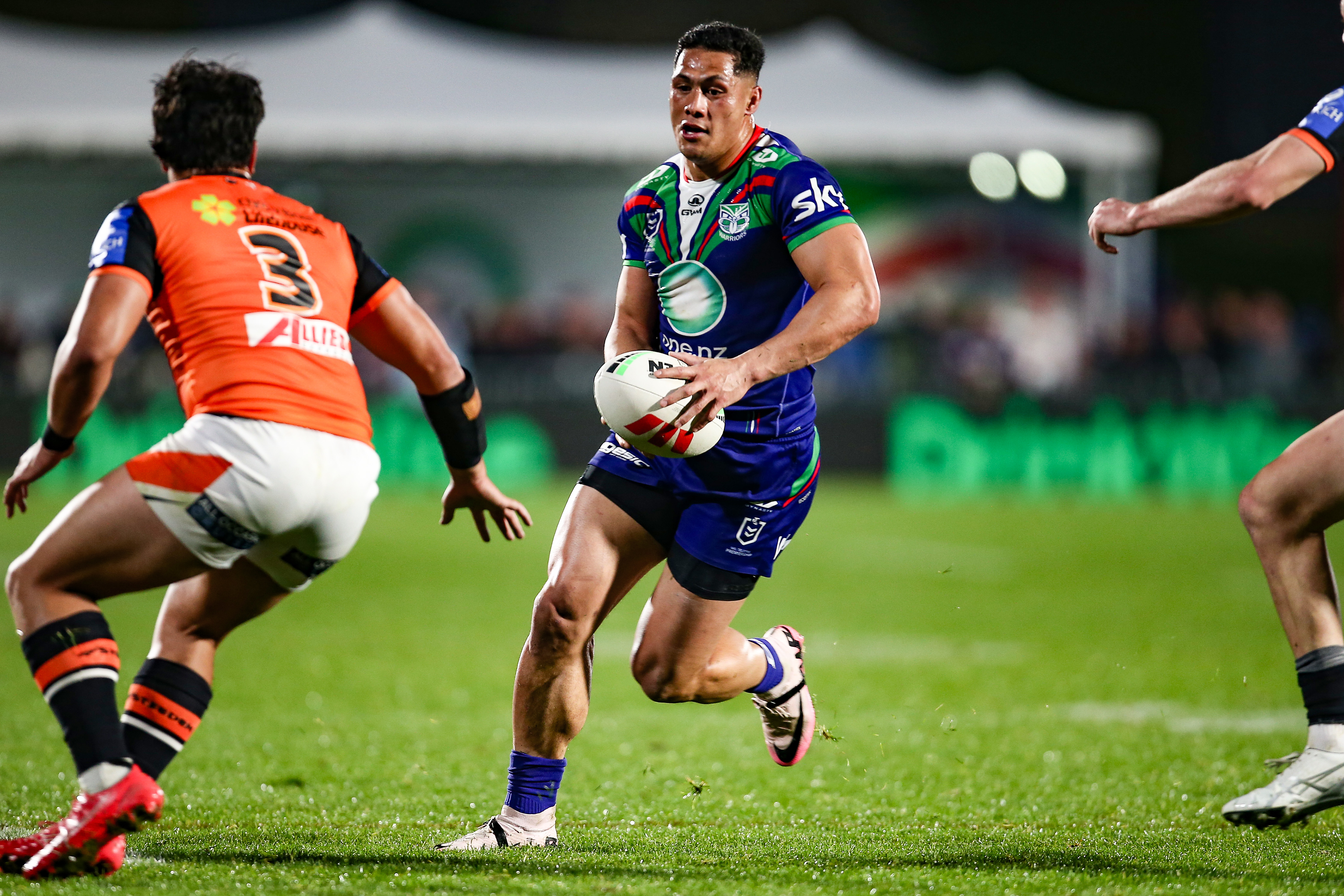 Star Warriors winger Roger Tuivasa-Sheck will be sidelined for up to eight weeks with a high-grade hamstring strain. Photo / Photosport