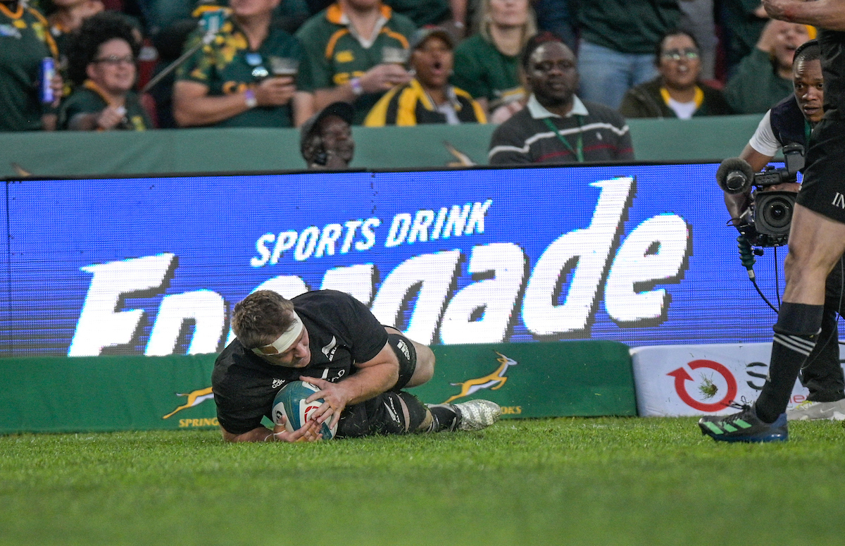 Sam Cane scores the opening try of the All Blacks victory over the Springboks at Ellis Park. Photosport