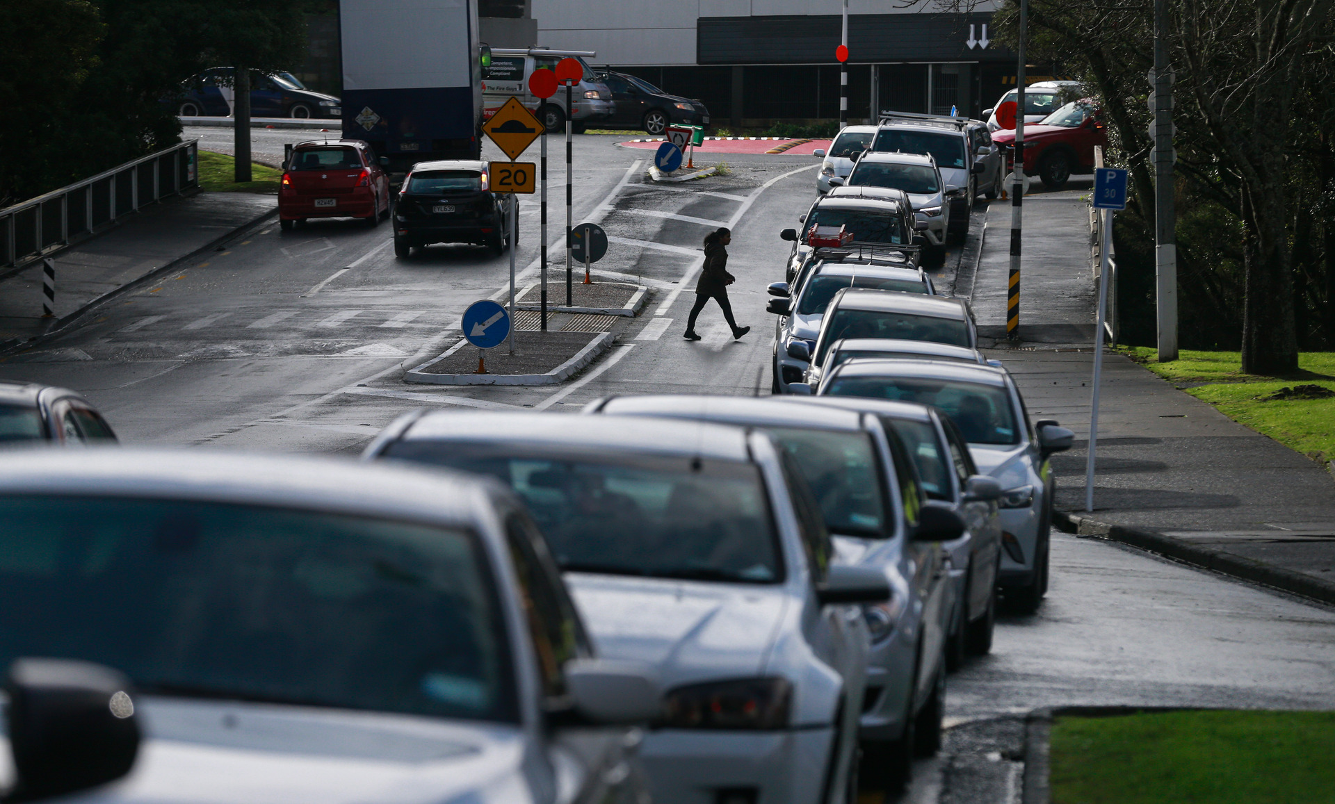 Traffic queuing up on Edsel St and Catherine St in Henderson to get a test after Auckland's move back to alert level 3.