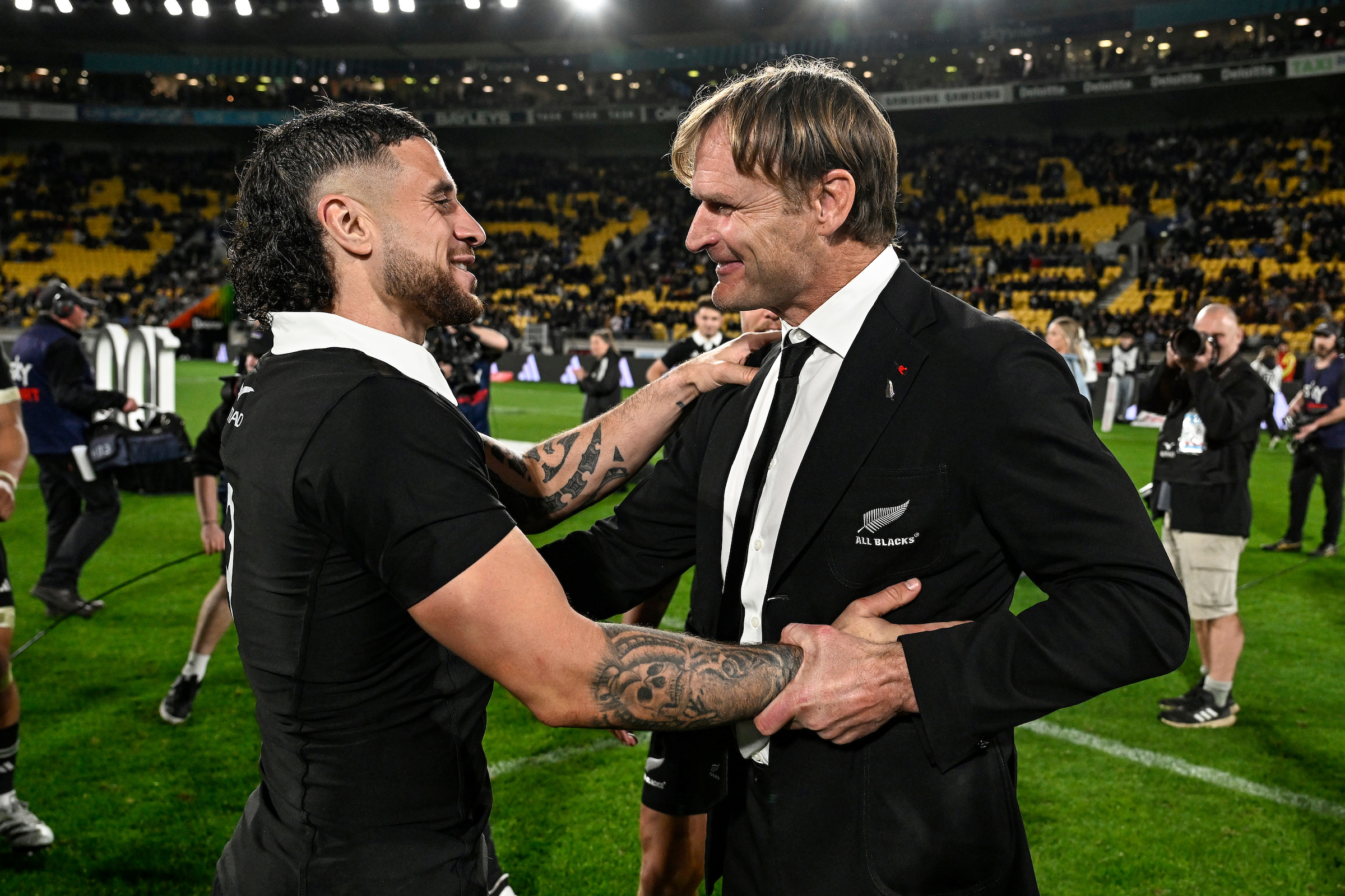 TJ Perenara of the All Blacks (left) and New Zealand coach Scott Robertson. Photo / Photosport