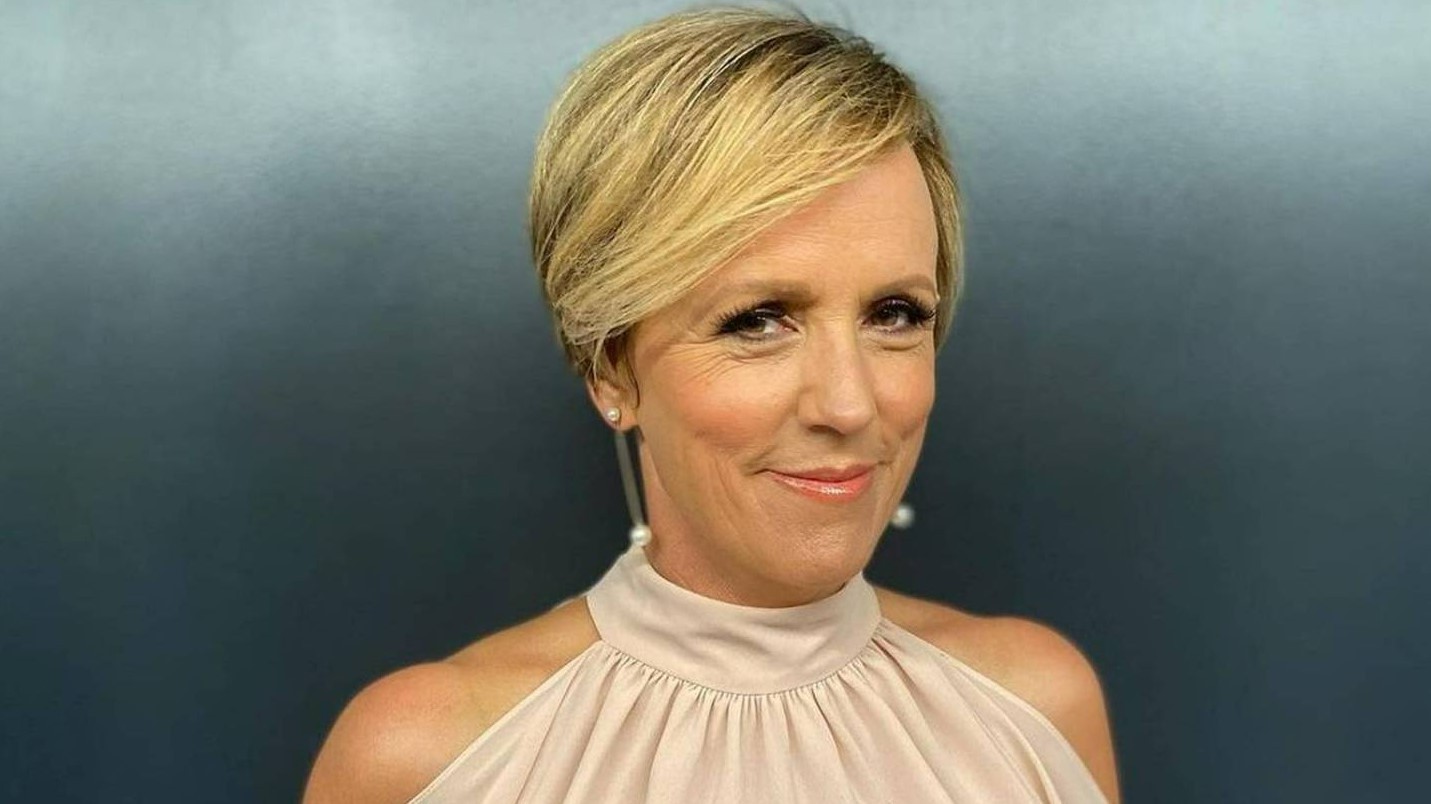Hilary Barry had a crowd in Gore enraptured as she took to a catwalk last night. Photo / Instagram @hilarybarry