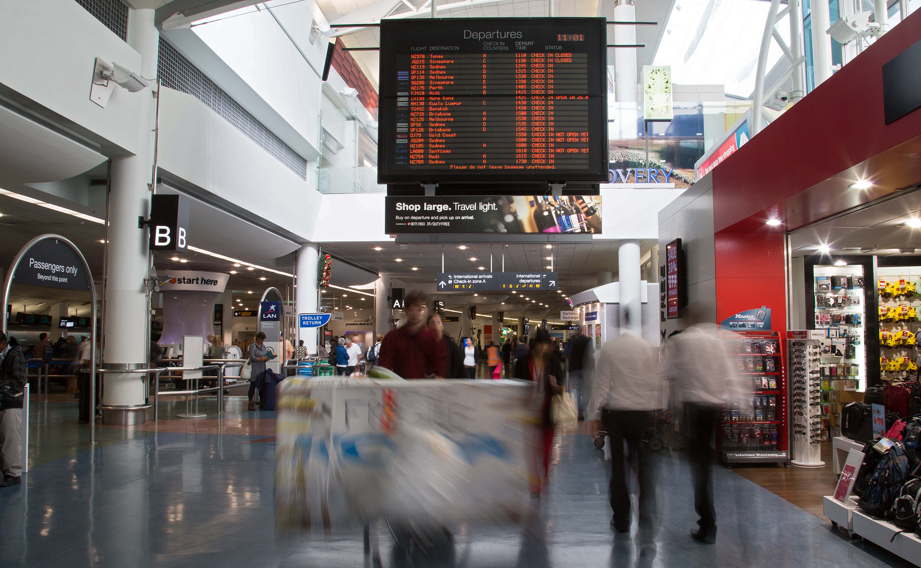 Chaotic scenes at Auckland Airport today have seen huge crowds and hour-plus delays to international flights.