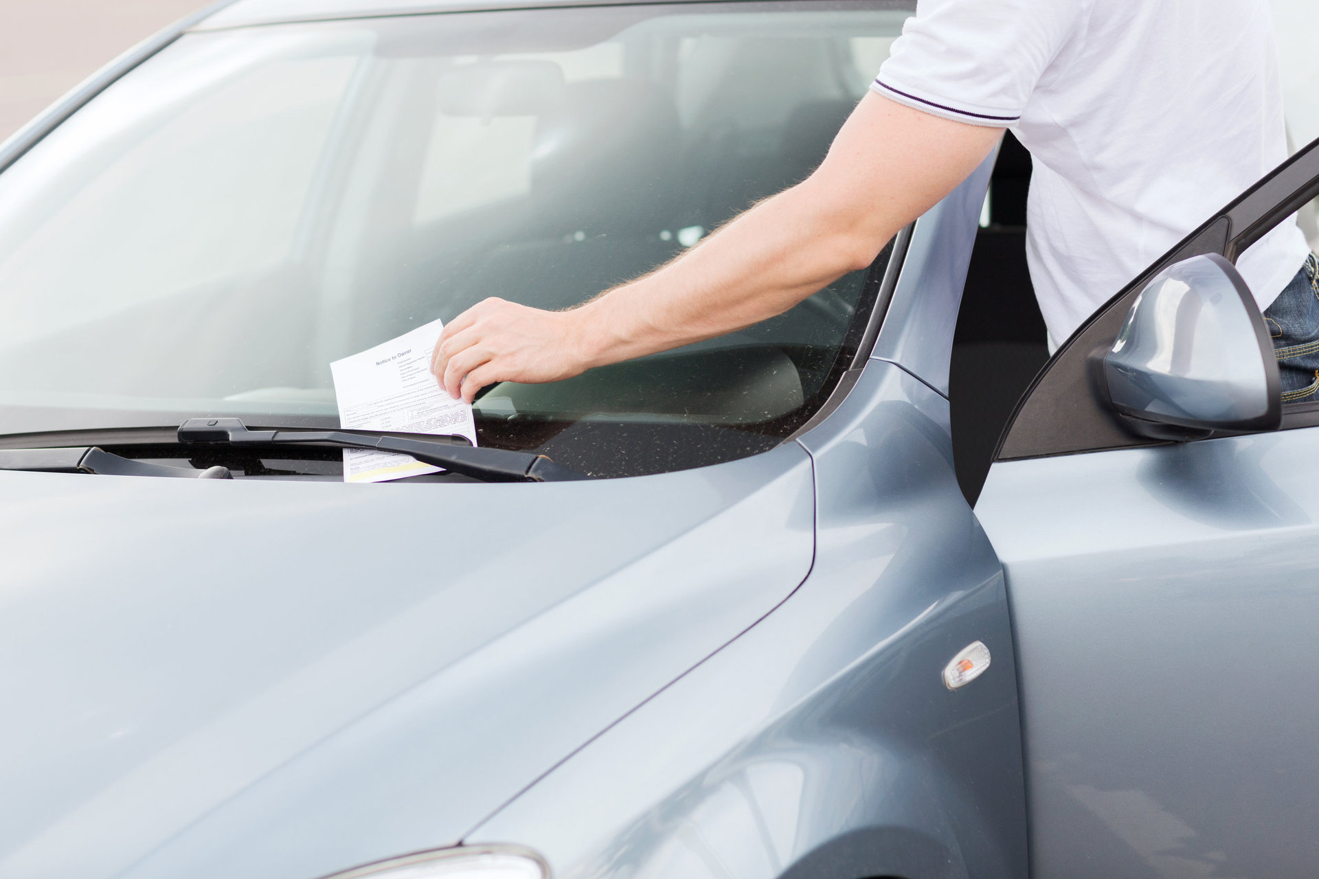 A man slapped with a $65 parking fine has walked free after he proved he wasn't behind the wheel. Photo / 123RF