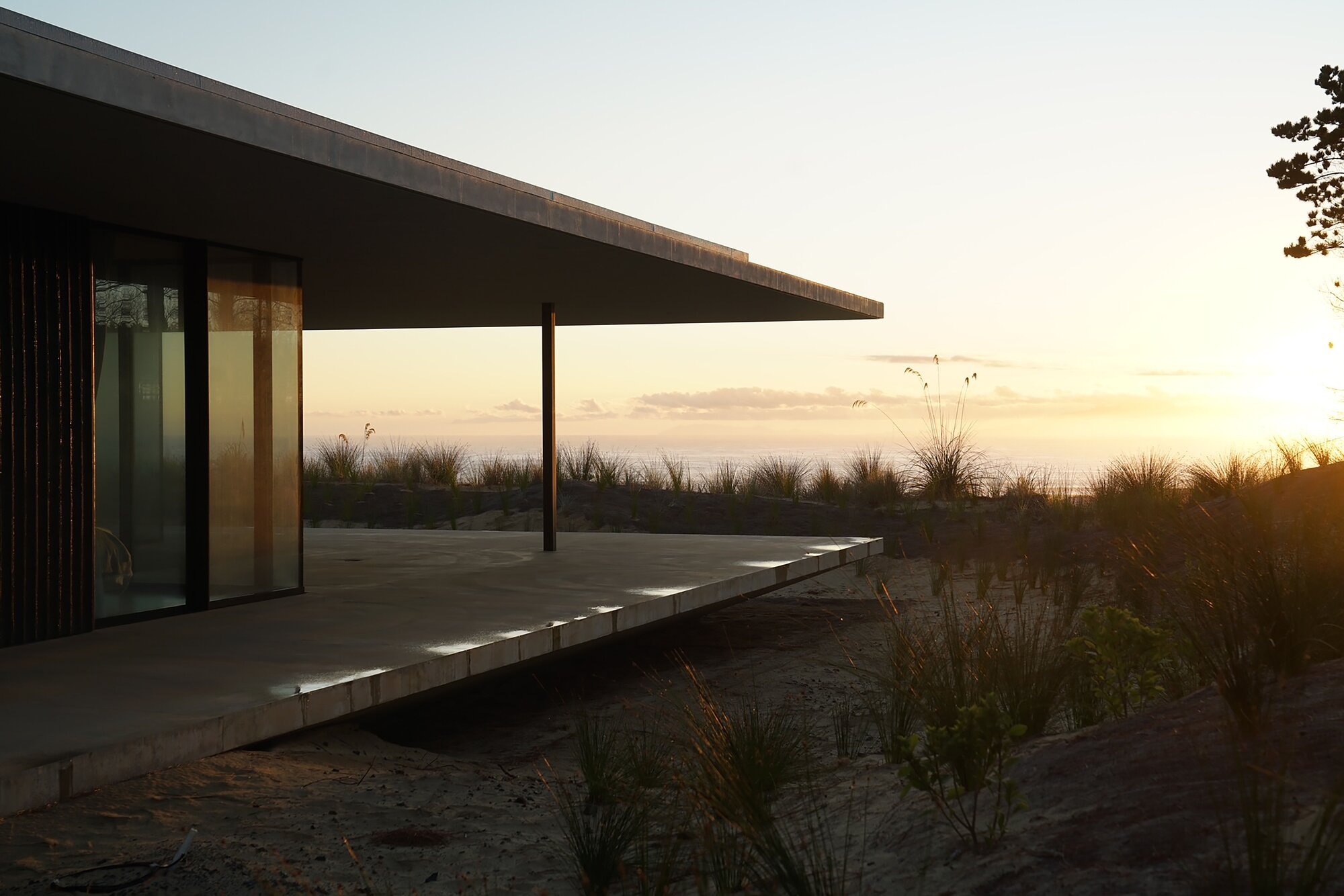 Palimpsest House at Te Arai by Monk Mackenzie. Photo / Hamish Monk