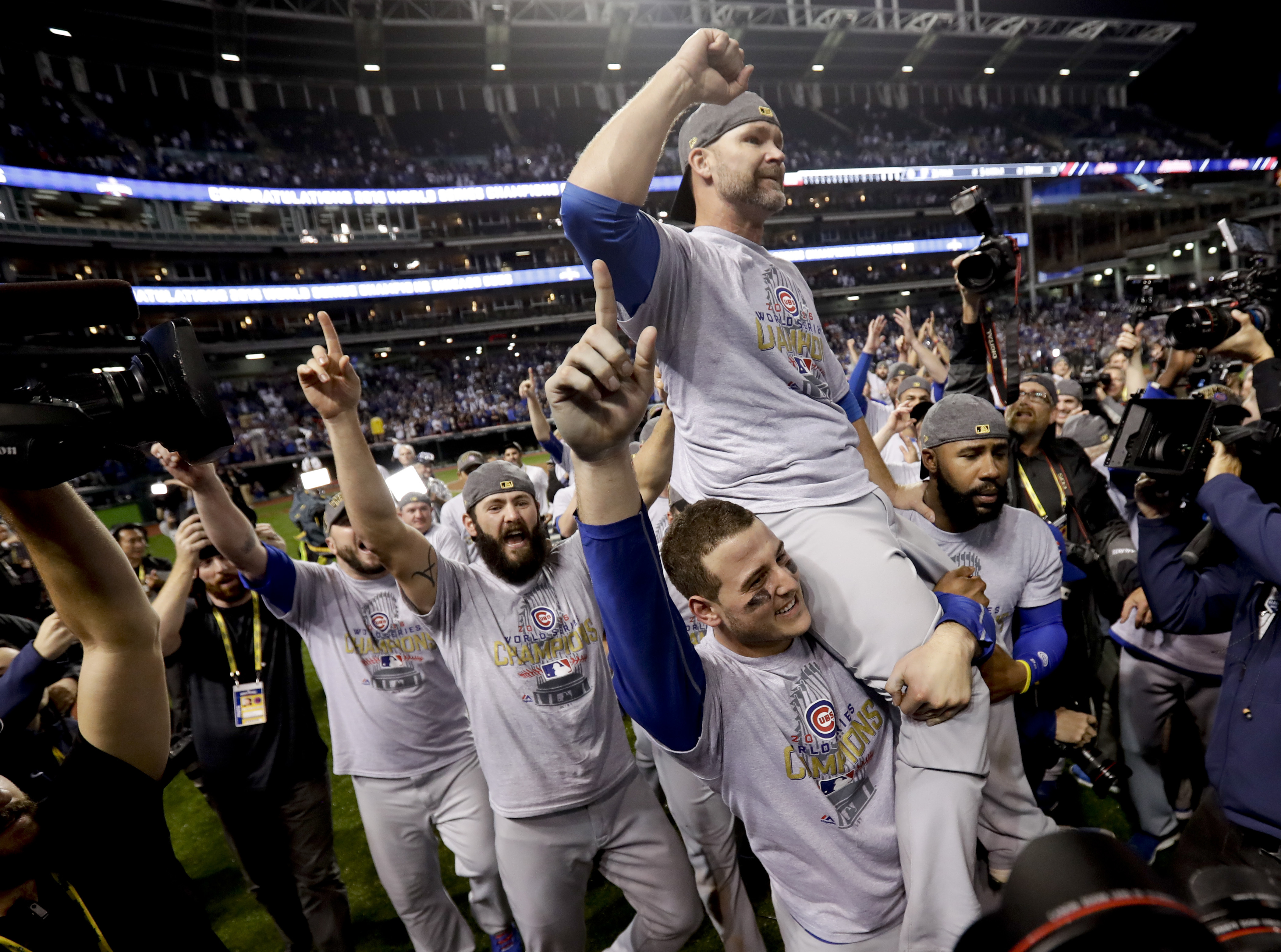 Cubs curse: Forgiving the 'goat' of a playoff past