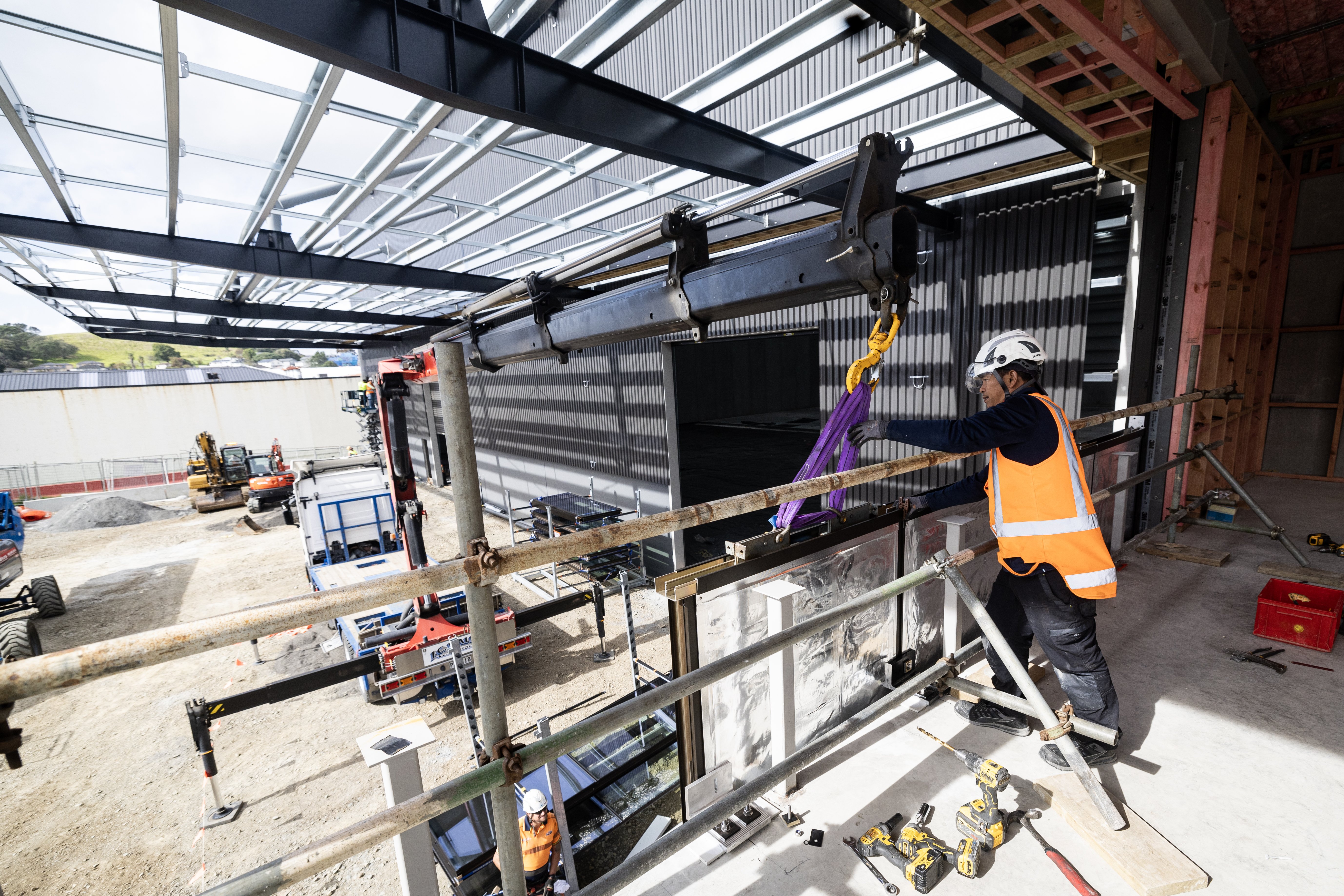 The fourth warehouse at Goodman Property Trust's Roma Rd estate is for lease. Construction is now nearing completion. Photo / Jason Oxenham