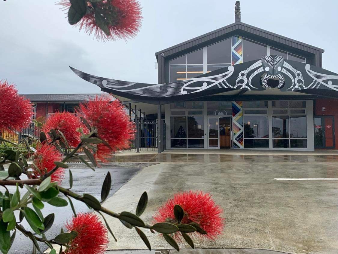 Students at Te Kura Māori o Ngā Tapuwae, in Māngere, have excellent academic success despite socio-economic challenges.