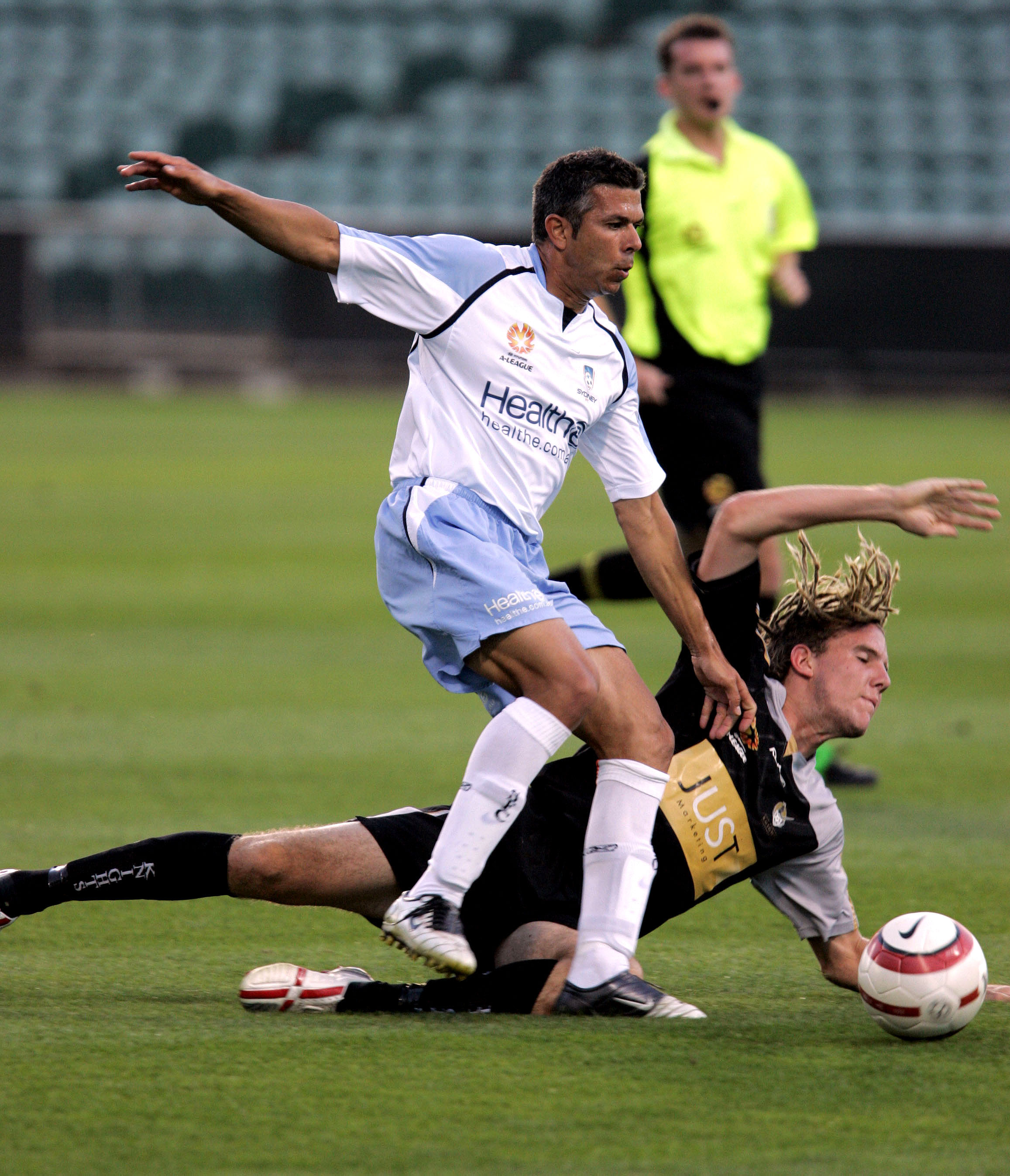 Auckland FC coach Steve Corica in his playing days against the New Zealand Knights. Photo / Photosport
