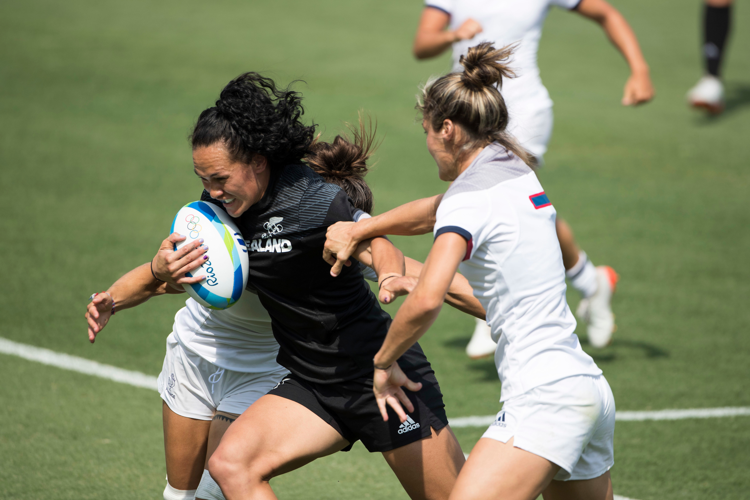 New Zealand's Portia Woodman in action in the Olympics womens sevens match against France. Photo/Photosport